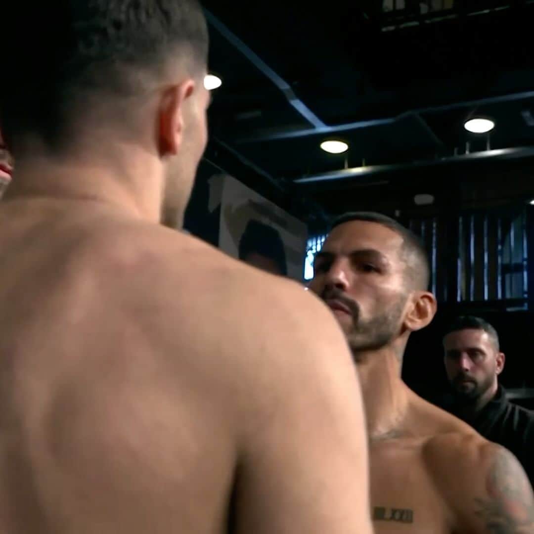 ホルヘ・リナレスのインスタグラム：「👀 THE FINAL FACE-OFF   @jackcatt1 vs @jorgelinares   🛡️ WBA Intercontinental Super-Lightweight Title  #CatterallLinares live on @daznboxing tomorrow」