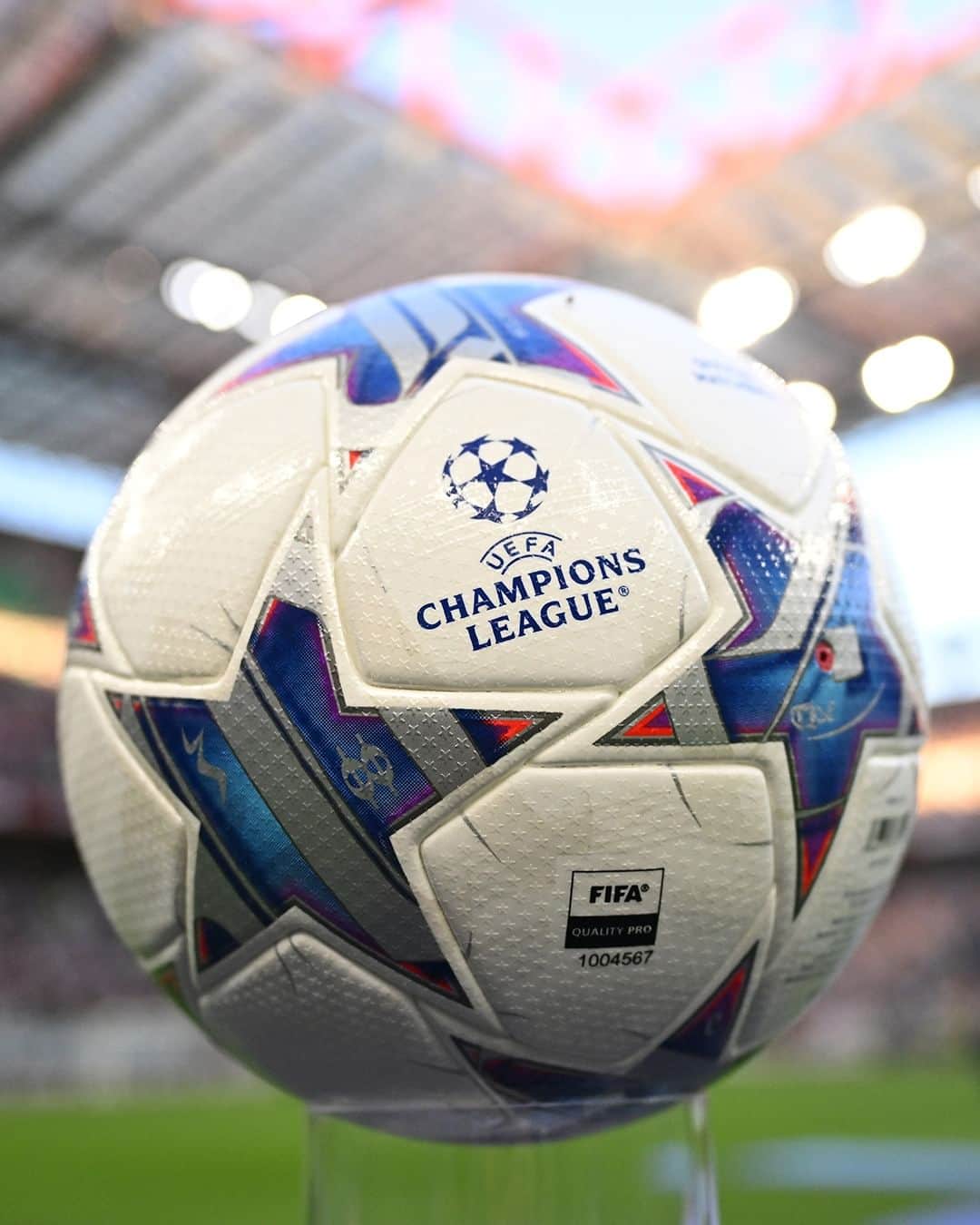 UEFAチャンピオンズリーグのインスタグラム：「Back next week ✊  #UCL」