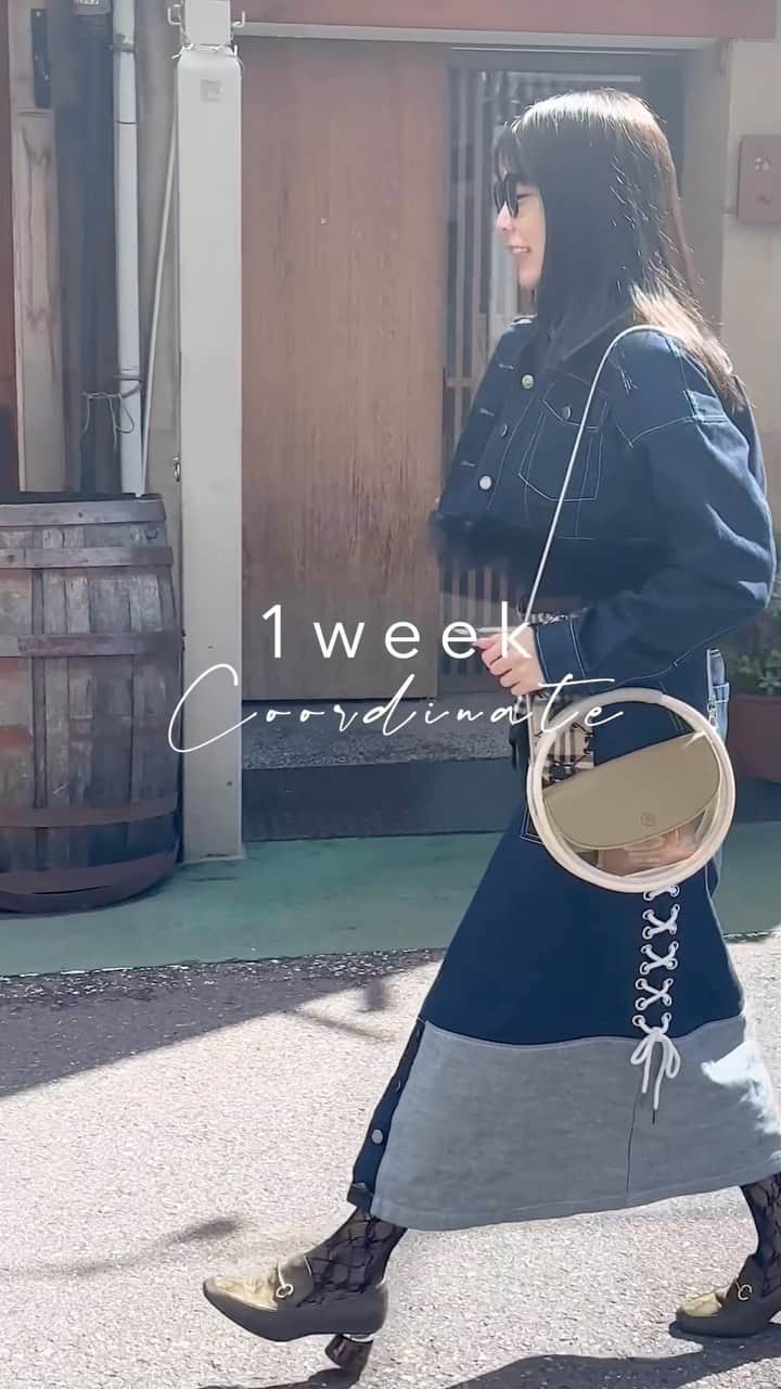 林田沙綾のインスタグラム：「デザイナーの1週間出勤コーデ🍂 重ね着できる季節になってきて嬉しい🌾  #秋コーデ #出勤コーデ #コーディネート #レイヤード #ワンピース #ヘアアレンジ」