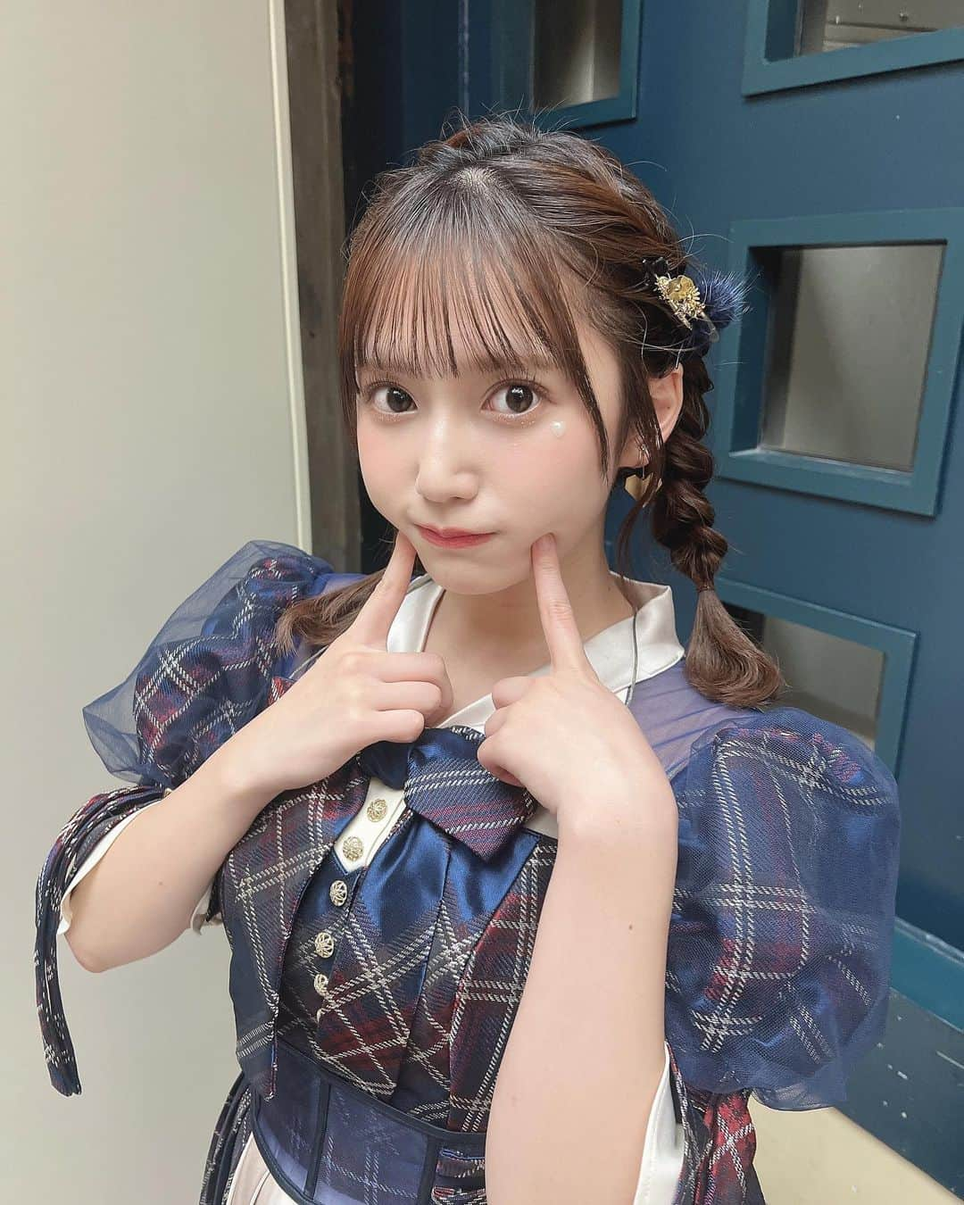 鈴木くるみさんのインスタグラム写真 - (鈴木くるみInstagram)「#AKB48武道館 1日目 ありがとうございました♡♡  楽しかったぁ🎀   #AKB48 #コンサート  #編み込み」10月21日 0時18分 - kurumi_akb48