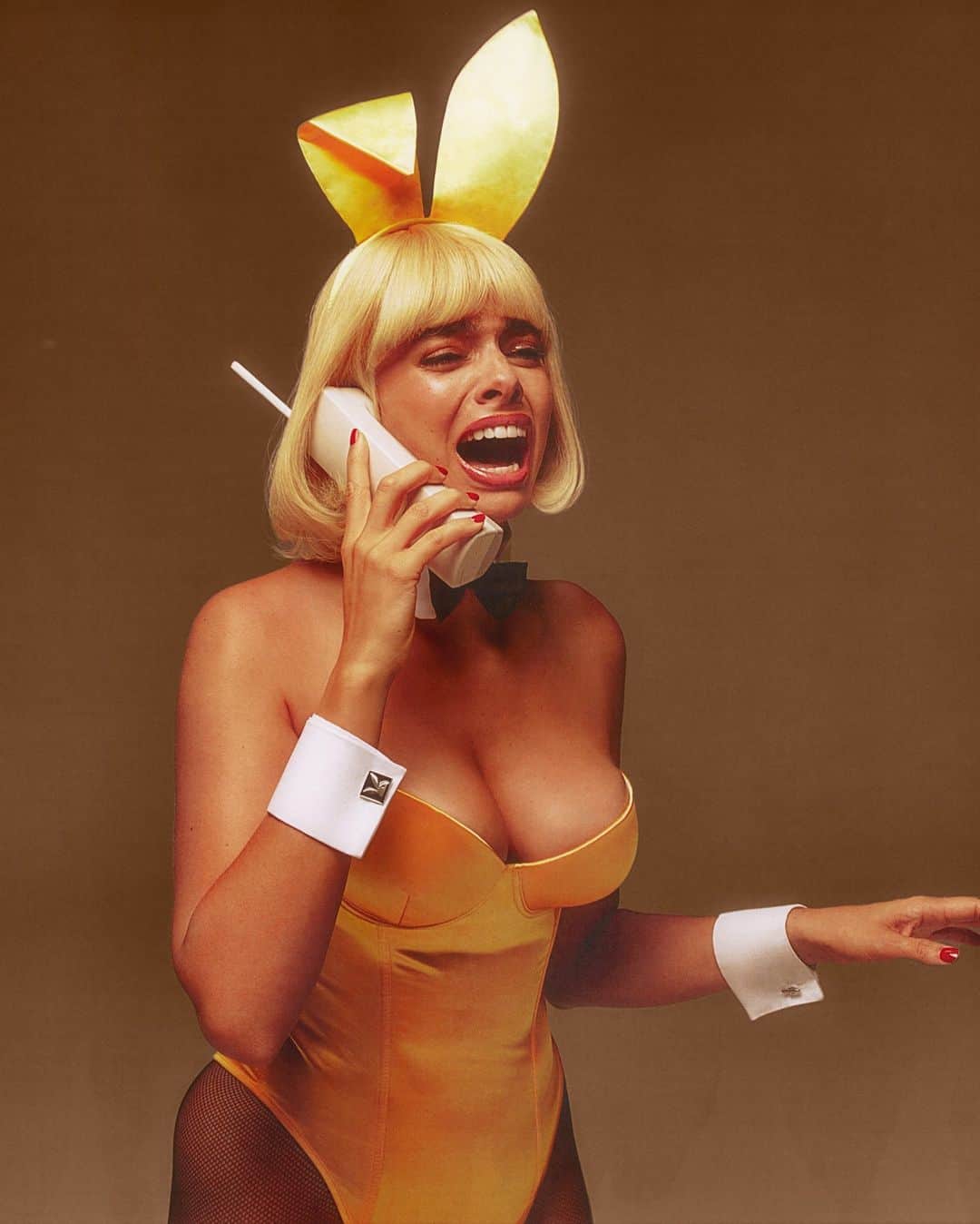 プレイボーイのインスタグラム：「Don't miss out on the sexiest Halloween experience - shop now.  Order your costume by October 27th for guaranteed delivery by Halloween.」