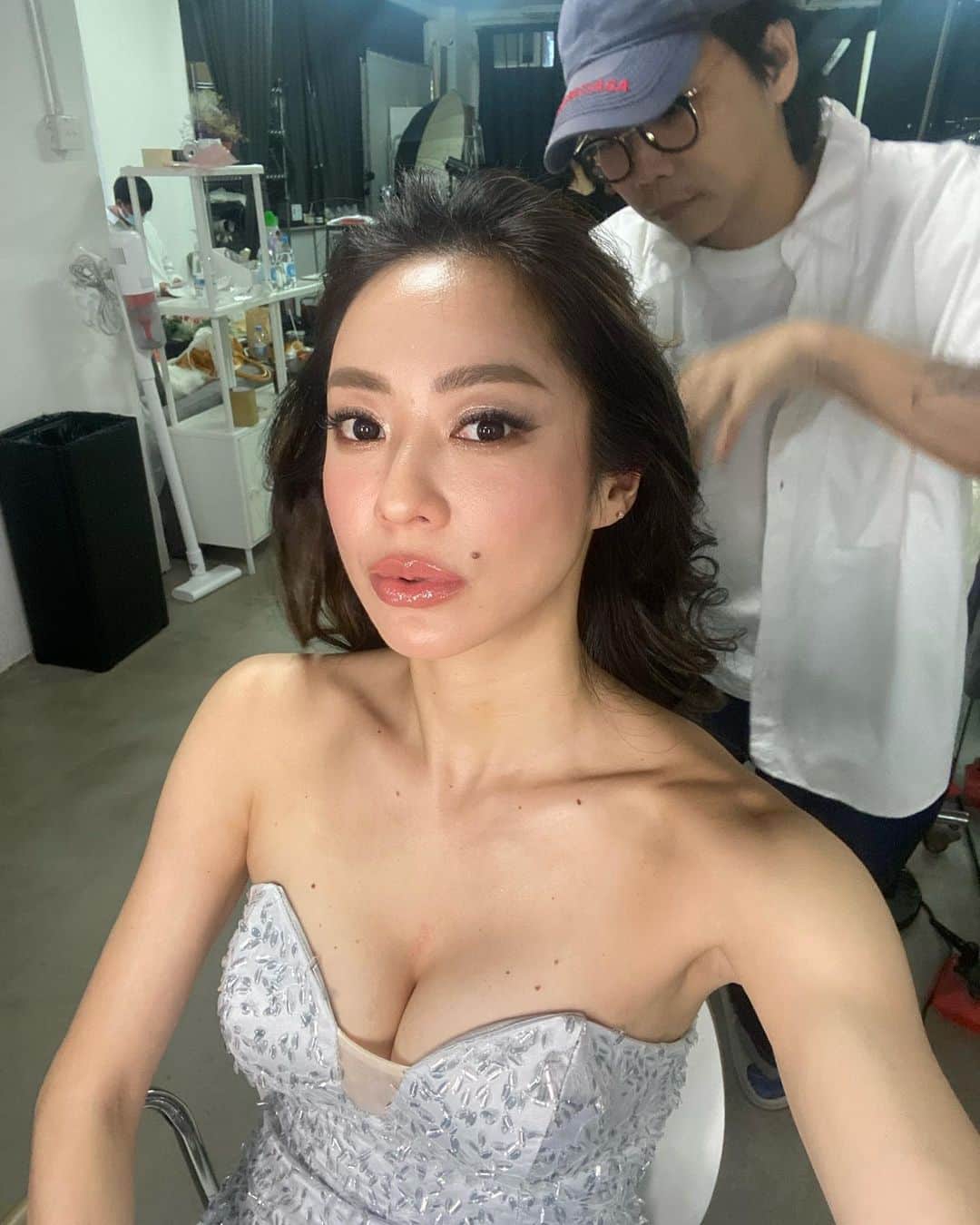 松岡李那のインスタグラム：「No Filter No Photoshop Needed  360°完美無死角✅ Made By @ipsvipclub  Perfect team💪✨ Look forward to see New Image 😍🙌 Coming soon…💕 #ipsvipclub #beauty #antiage  #nofilter #nophotoshop #photoshoot  #profetional #perfectteam」
