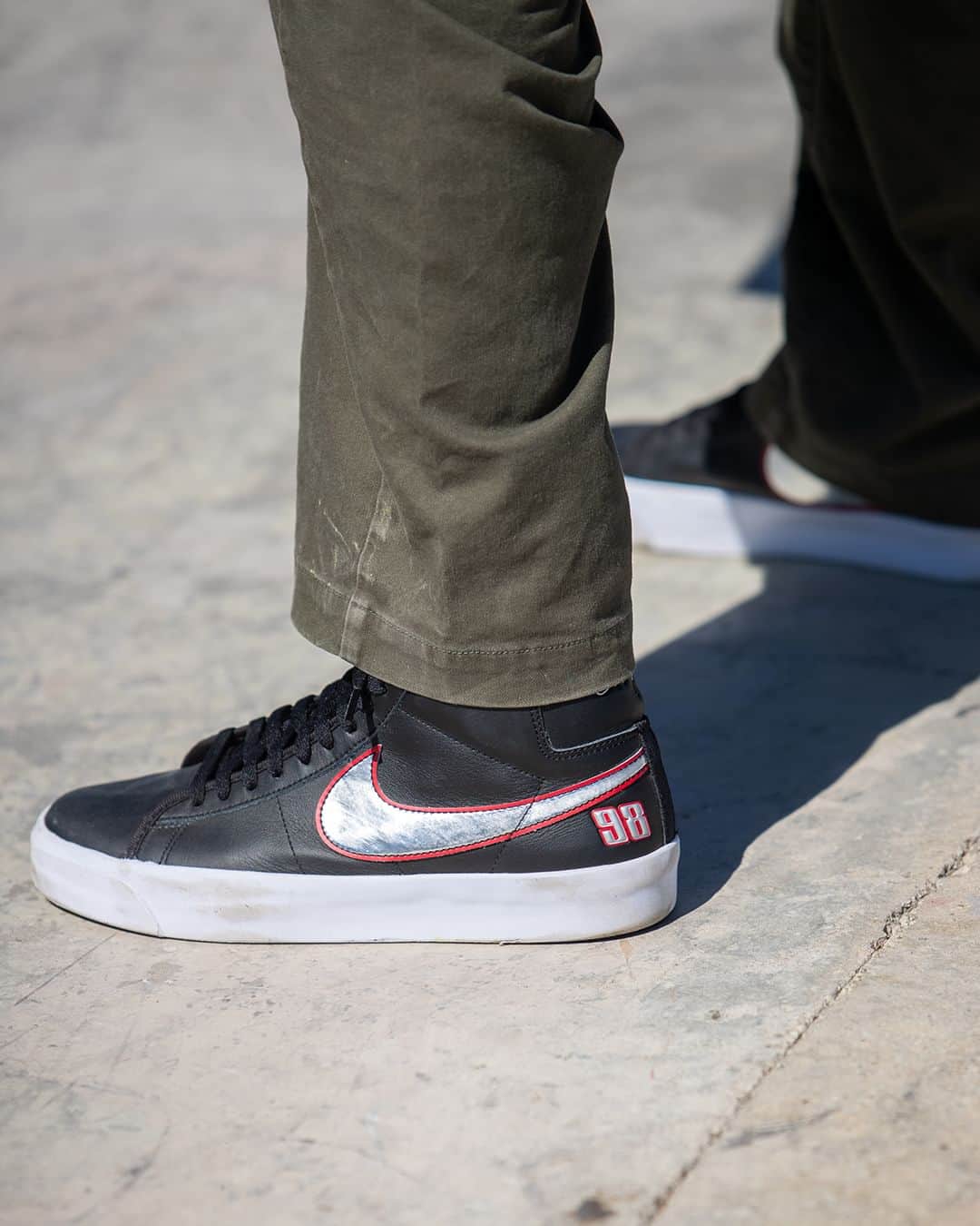 Nike Skateboardingさんのインスタグラム写真 - (Nike SkateboardingInstagram)「V8 power with fine-tuned finesse. Grant Taylor revs it up in the Blazer Mid Pro GT, available today at @stratosphereskateboards and Monday, October 23 in select skate shops and nike.com.  📸 @morfordmedia」10月21日 0時31分 - nikesb