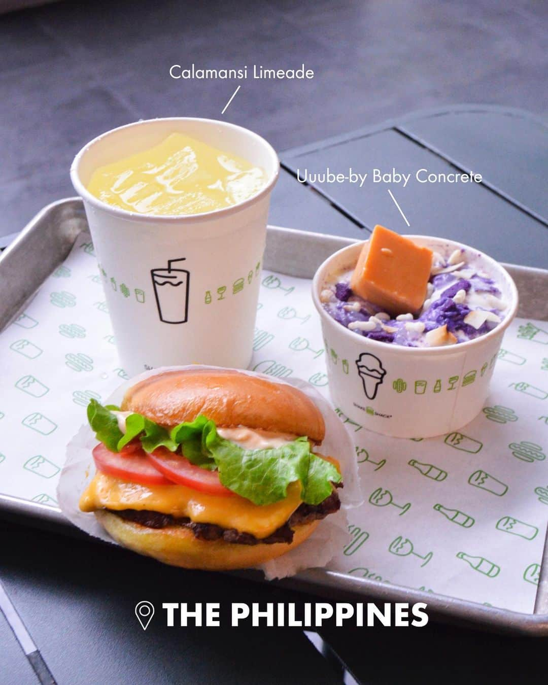 SHAKE SHACKさんのインスタグラム写真 - (SHAKE SHACKInstagram)「Ever wondered what a Shack meal looks like across the world? Swipe to see 👆   Although we serve ShackBurgers across the globe, our exclusive international menus are created with local flavors and ingredients in mind.   Which international menu item would you try?」10月21日 0時53分 - shakeshack