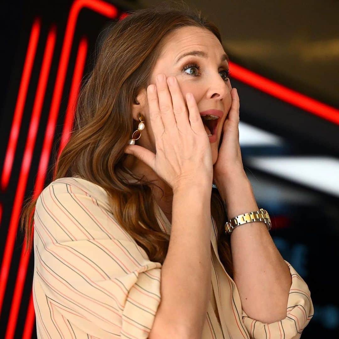 のインスタグラム：「Thank you @f1 for having me! I’m so grateful to have been a fly on the wall!」