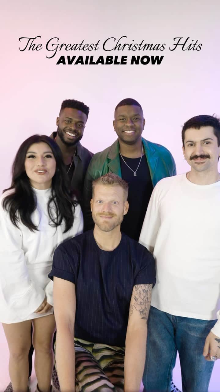 ペンタトニックスのインスタグラム：「PENTATONIX THE GREATEST CHRISTMAS HITS 🎄✨ AVAILABLE NOW!   Unwrap the magic of the upcoming holiday season with our BRAND NEW ALBUM ‘The Greatest Christmas Hits’ 🎵  You’ll hear 23 PTX Christmas favorites plus 8 NEW SONGS! We can’t wait to sing these songs on our upcoming Christmas tour. LINK IN BIO 🎅」