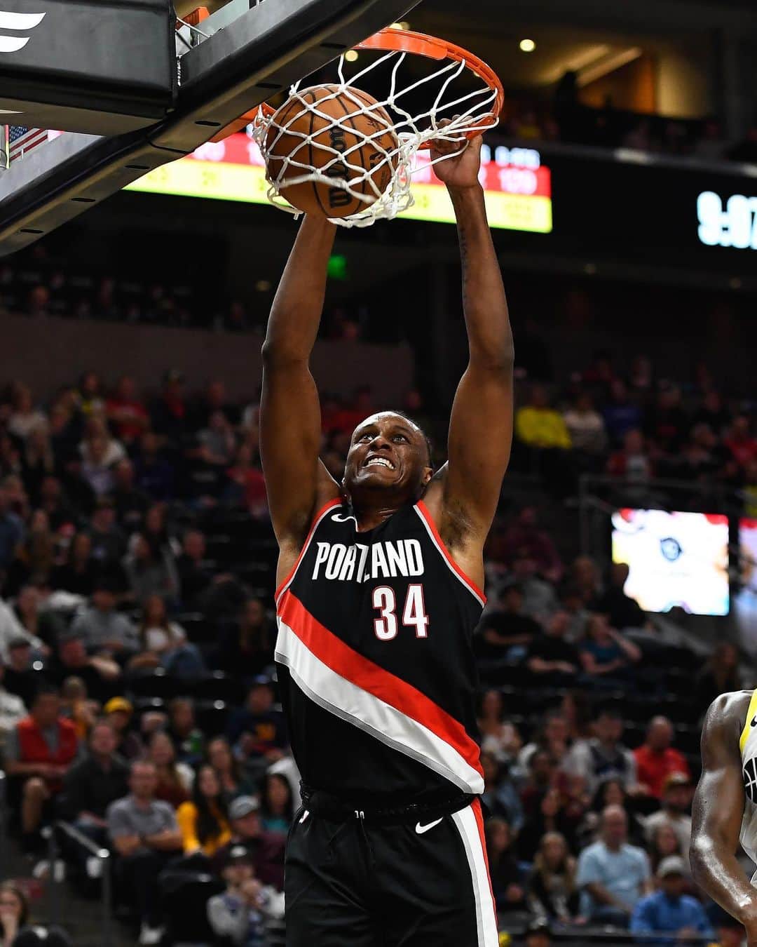 ポートランド・トレイルブレイザーズのインスタグラム：「🗣️ BARIII   9.8 PTS | 6.8 REB | 1.3 STL」