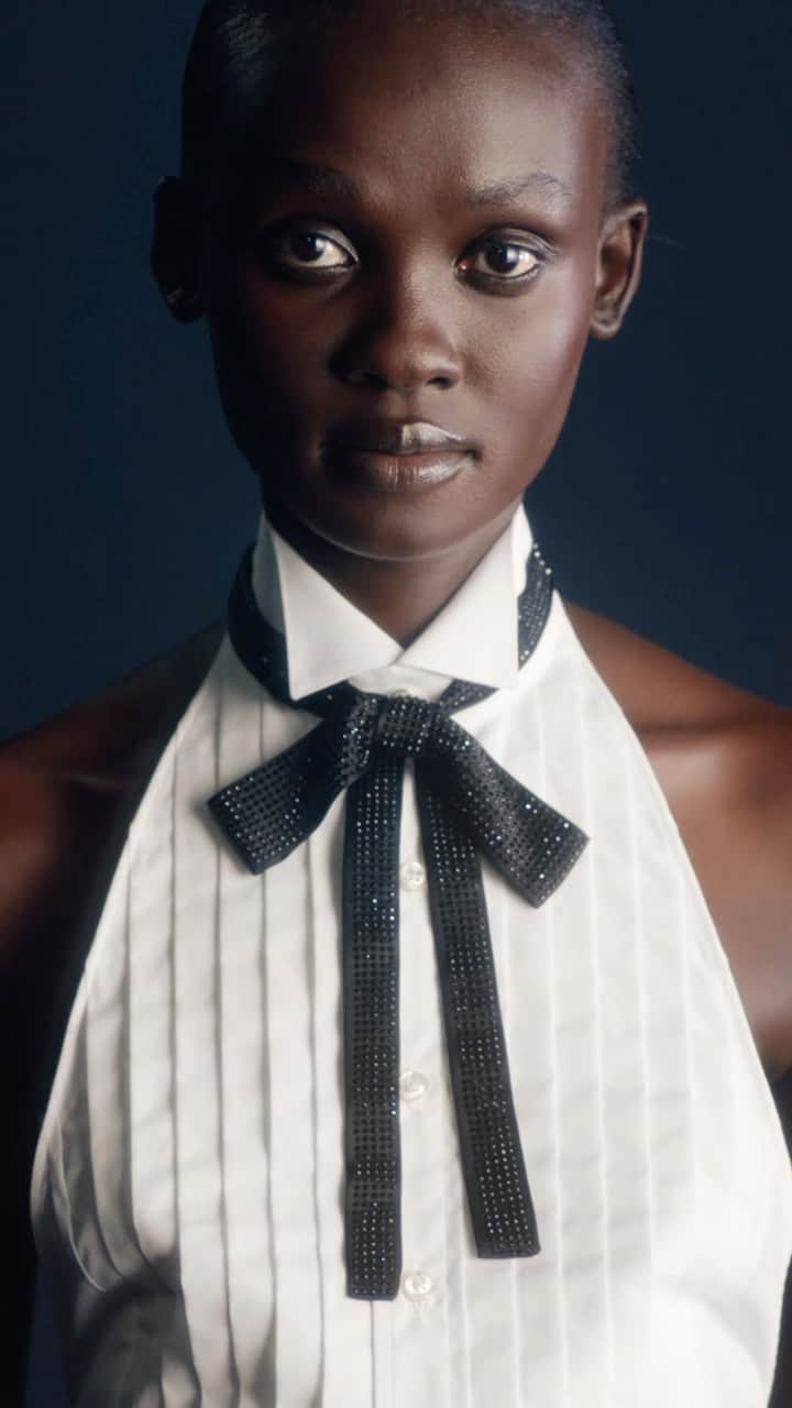 のインスタグラム：「CLASSIC CUTS: House codes like you’ve never seen them before. The latest @ralphlauren capsule delve’s into the brand’s storied archive of tuxedo-inspired styles.  Tap the link in bio to shop at #NETAPORTER.」