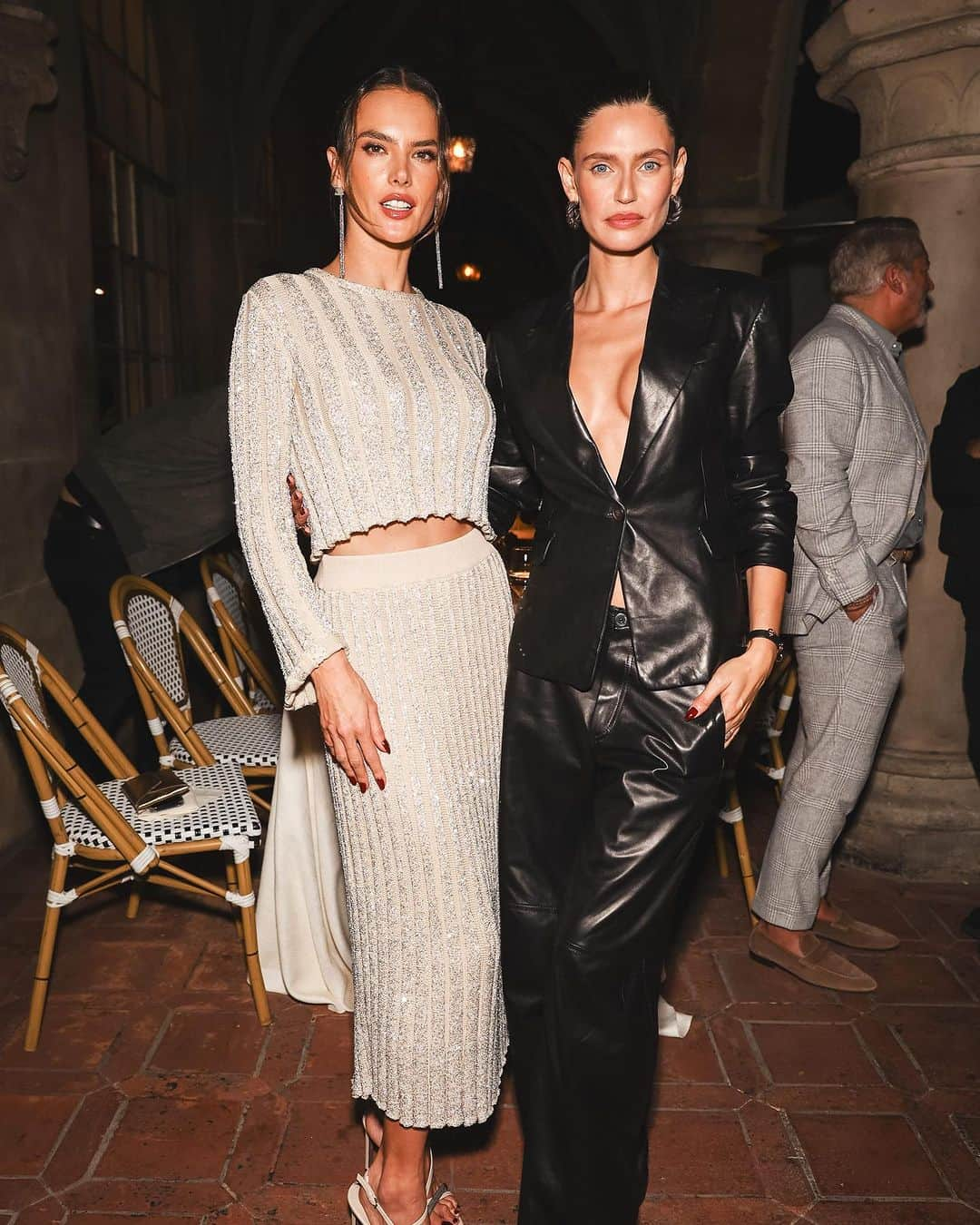 Fashion Weekさんのインスタグラム写真 - (Fashion WeekInstagram)「Last night at Chateau Marmont, #TWGArtists worked their style & glam magic for a star-studded event featuring #GwynethPaltrow, #JenniferLopez, #PatrickDempsey, and more - hosted by #BrunelloCucinelli.  📸 @bfa」10月21日 4時01分 - fashionweek