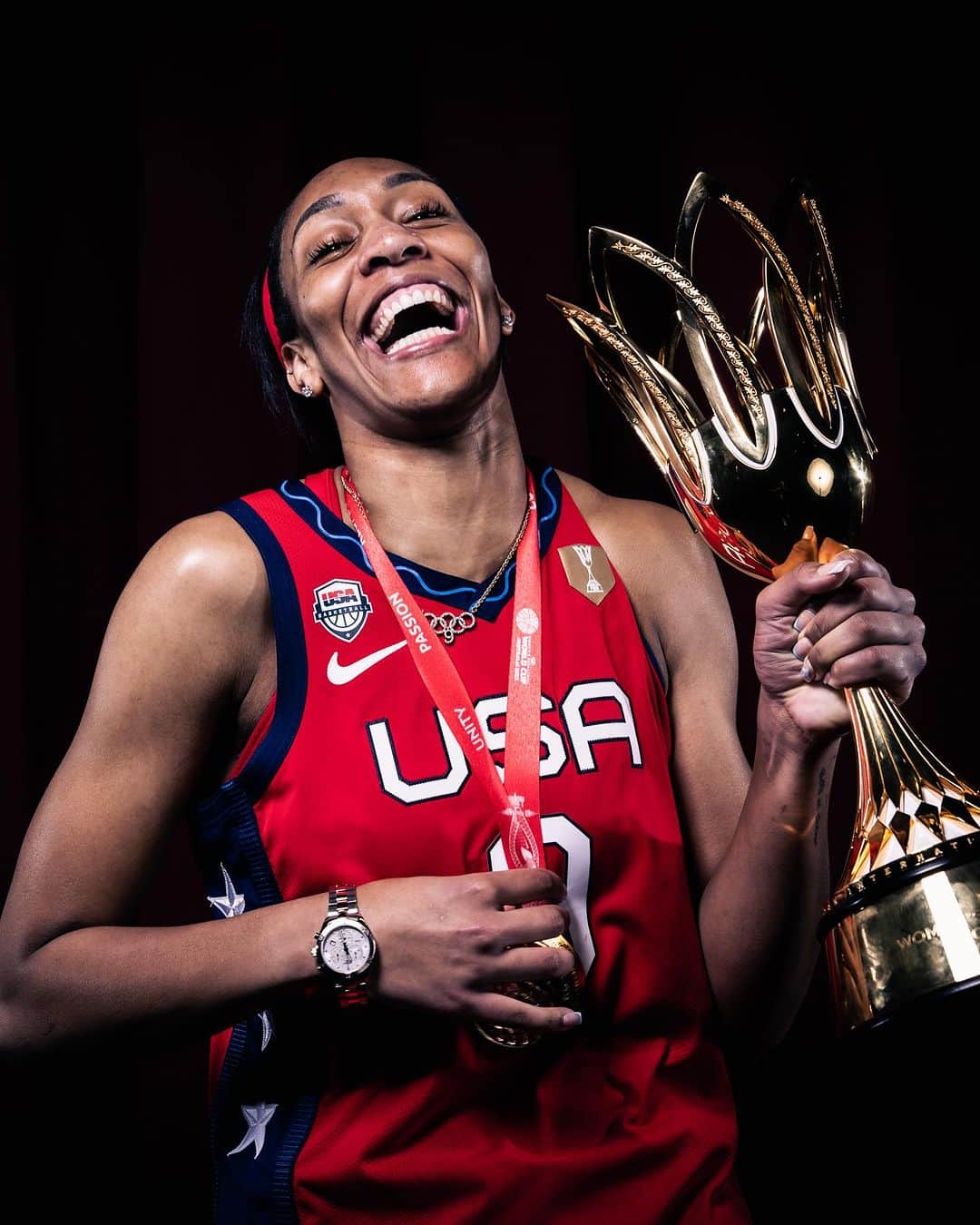 USA Basketballさんのインスタグラム写真 - (USA BasketballInstagram)「A Decade of D’ominance   👑 6x gold medalist 👑 2x WNBA champion 👑 2x WNBA MVP 👑 NCAA champion」10月21日 5時42分 - usabasketball