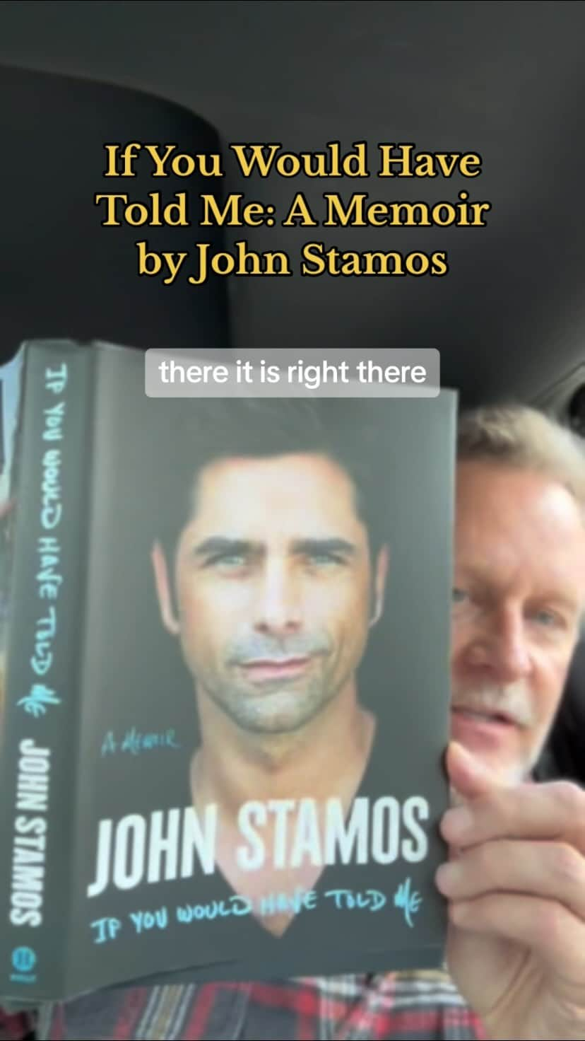 デイブ・クーリエのインスタグラム：「Keep an eye out for our #FullHouseRewind return with @johnstamos and, in the meantime, go grab yourself a copy of his book, If You Would Have Told Me: A Memoir - https://www.amazon.com/If-You-Would-Have-Told/dp/1250890977?nodl=1&dplnkId=09f28c21-8d0b-4700-9f7f-4255be0db7e1#  #fullhouse #johnstamos」