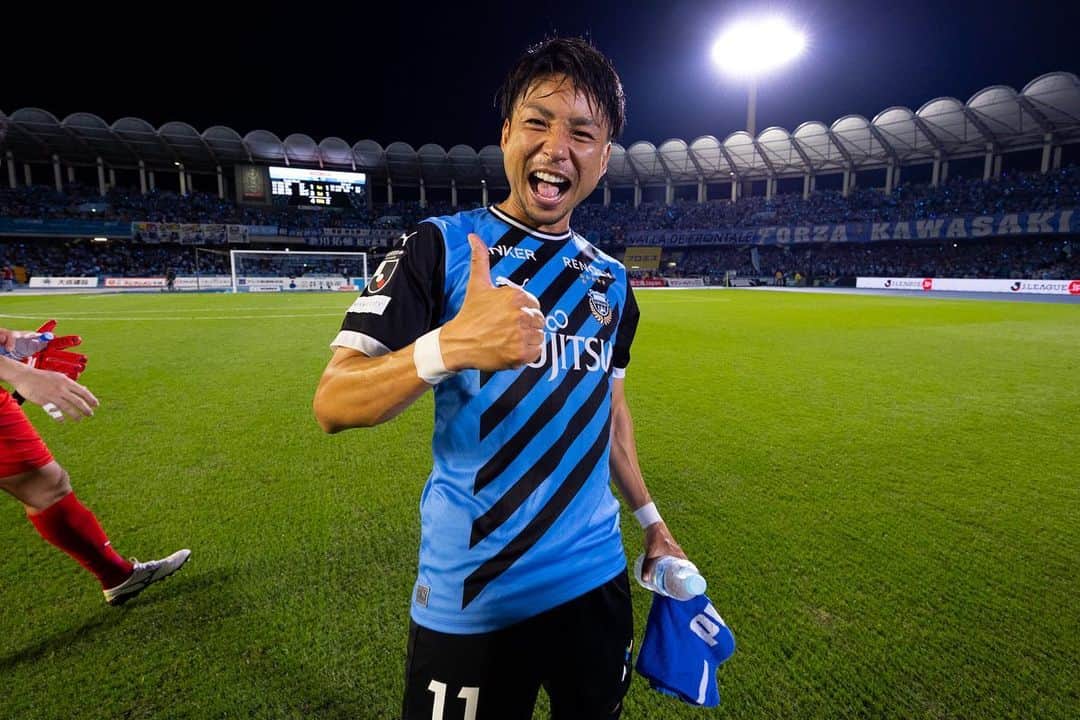小林悠のインスタグラム：「福岡戦  等々力の雰囲気と後押しが最高でした！👍  またチームを勝たせられるゴールを決められるように練習から頑張っていきます！^_^  いつも応援本当にありがとうございます👍」
