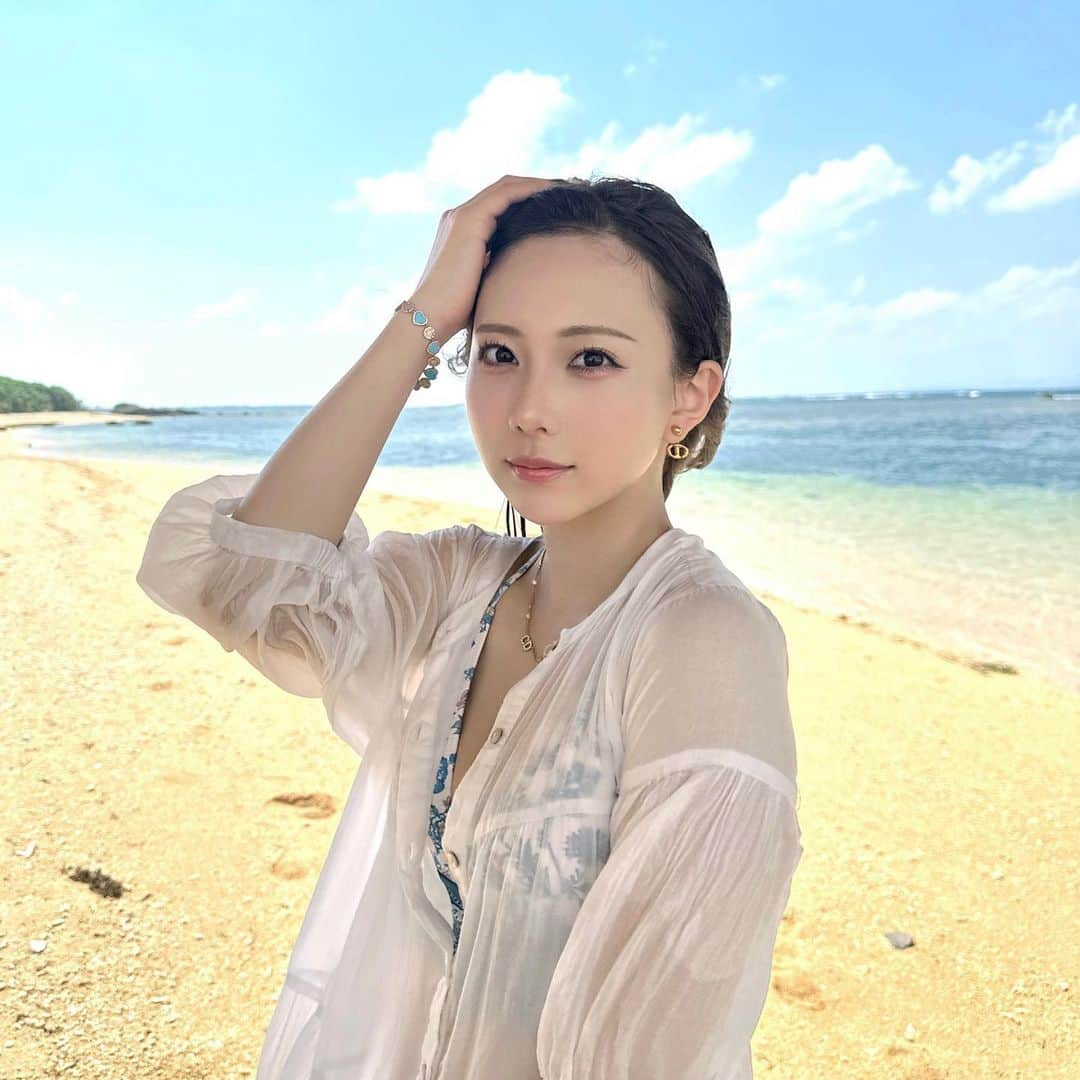 きりたんぽのインスタグラム：「今年最後の夏🐬🌴🌺」