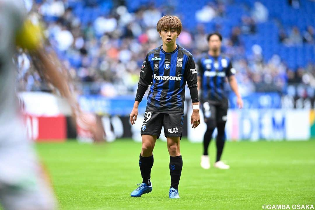 ガンバ大阪のインスタグラム：「⁡ ＜FULL-TIME＞ ⁡ 🏆明治安田生命Ｊ１リーグ 第30節 🆚名古屋グランパス 🔢0-1 ⚽26分 名古屋 藤井陽也 ⁡ 詳細はこちら＞ https://www.gamba-osaka.net/c/game/2023/898.html ⁡  #ガンバ大阪 #GAMBAOSAKA #🔵 #⚫️  #BETHEHEATBETHEHEART  #ガンバ写真部 #📸 #Jリーグ #jleague #パナスタ」