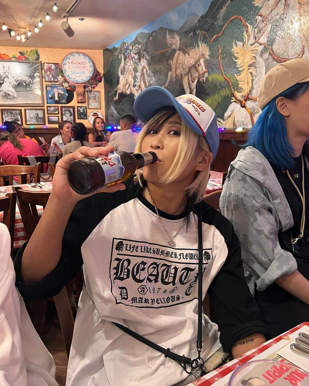 小波のインスタグラム：「Drinking🍺」