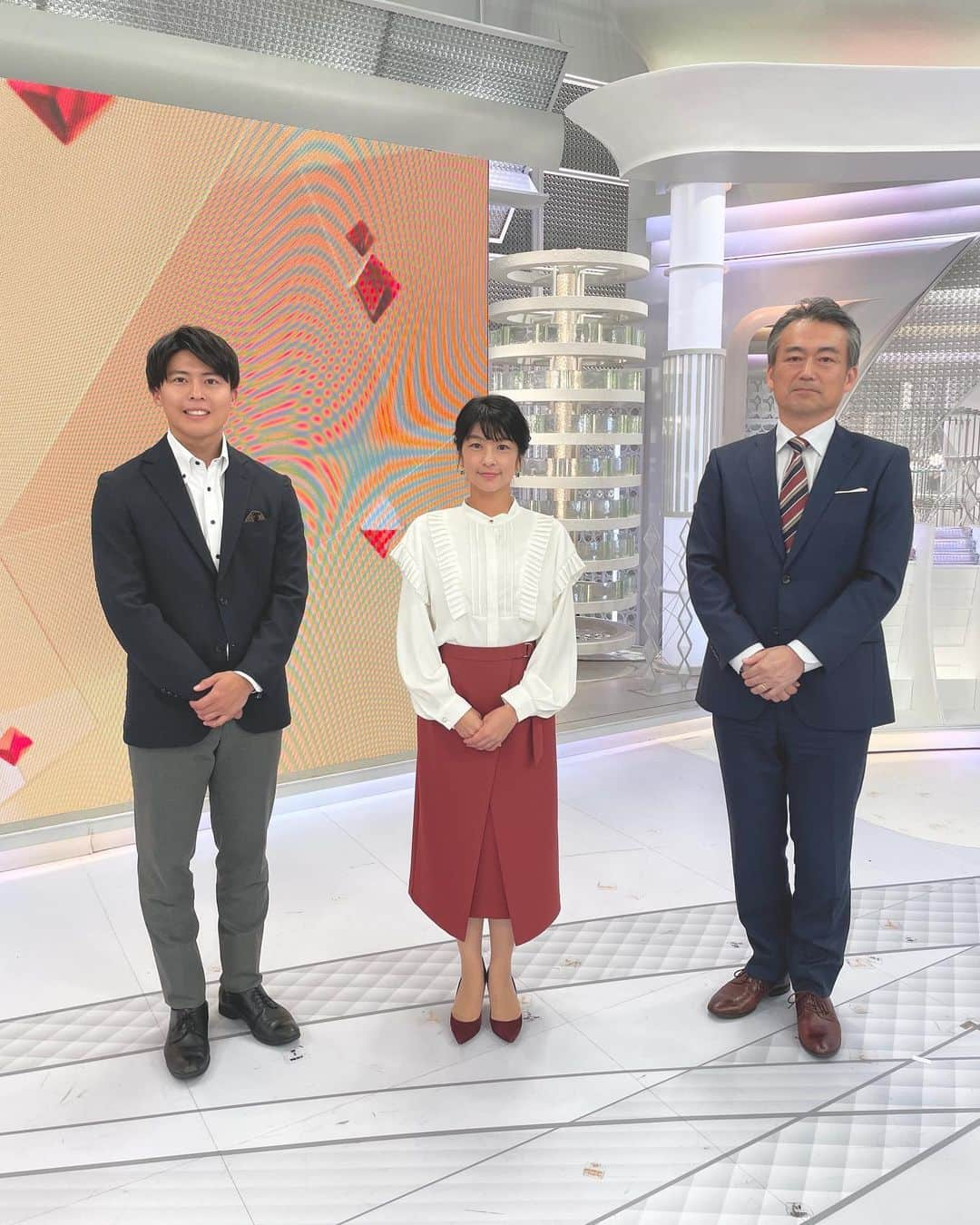 フジテレビ「プライムニュース イブニング」さんのインスタグラム写真 - (フジテレビ「プライムニュース イブニング」Instagram)「今日は過ごしやすい陽気となりましたが、明日はぐっと冷え込みそうです。 この秋一番の冷え込みになるかも。  暖かくしてお過ごしくださいね。  #生野陽子 @yoko_shono #奥寺健 @fujitv_announcer #杉原千尋 @chihiro.sugihara #勝野健 @ken.katsuno #フジテレビ #アナウンサー #ニュース」10月21日 18時14分 - livenews_it