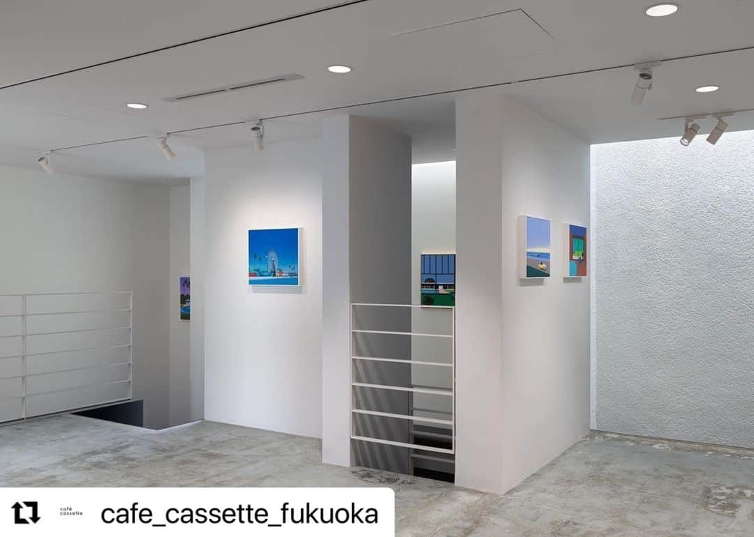 永井博のインスタグラム：「#Repost @cafe_cassette_fukuoka with @use.repost ・・・ 10/21 Sat.OPEN  「TROPICAL RECORDS」Hiroshi Nagai 会期：9.22(fri)〜10.22(sun) 11:00〜19:00 会場：cassette 住所：福岡市中央区唐人町1-2-8 定休日：水曜 HP：https://cassette-f.jp Co sponsored by GALLERY TARGET  #永井博 #hiroshinagai #gallerytarget #cassette_fukuoka」