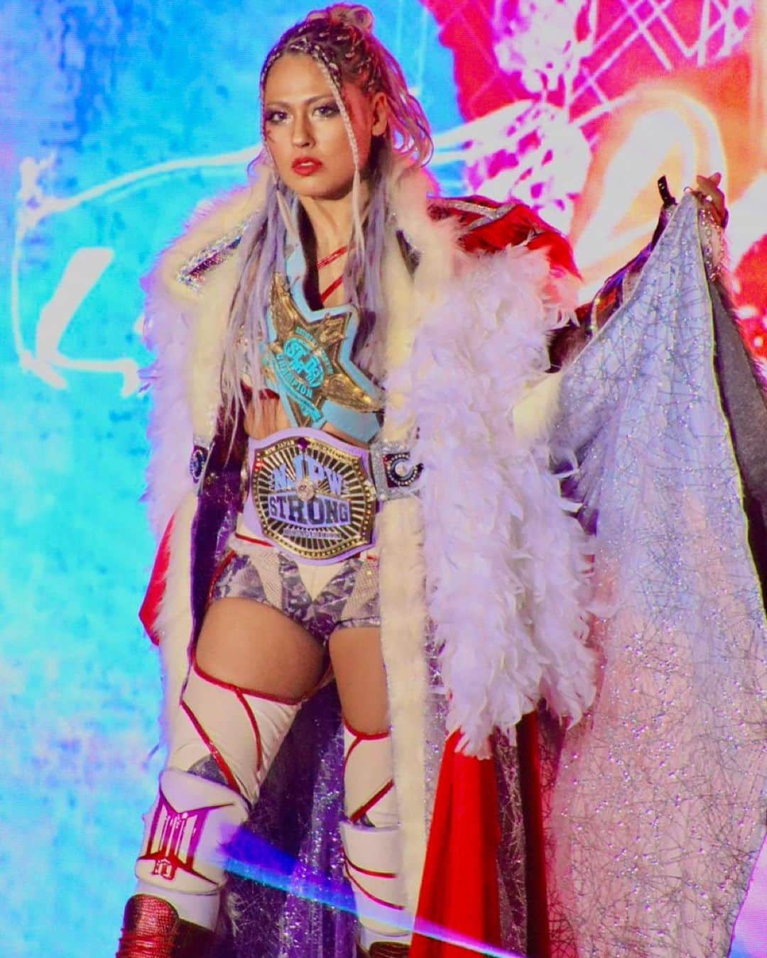 ジュリア・スターダムのインスタグラム：「Thank you for 2nd in PWI ranking！  I should go seeing everyone.   #Womens250 #PWI   #stardom #DDM #Donnadelmondo #njpwSTRONG #マフィアベラ　#mafiabella #OMG #バリバリボンバーズ #BX3 #prowrestler  #joshipuroresu  #giulia #スターダム　#ドンナデルモンド　#ジュリア #女子プロレス　#女子プロレスラー #コーンロウ #ブレイズ #バリアート」