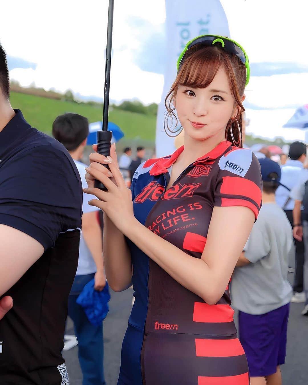 のインスタグラム：「おはなーちゃ❤️💙  S耐Rd.6🍑岡山 スケジュールです🙌 久しぶりの岡山現地でお会いできるみなさま よろしくお願いします😉  21号車 Audi Team Hitotsuyamaの 応援よろしくお願いします✊  #S耐 #岡山 #安田七奈 #なーちゃ #レースクイーン #rq #ラウンドガール #グラビア #グラビアアイドル #グラドル #インスタグラビア#美乳 #水着 #ビキニ #ムチムチ #むちむち #セクシー #セクシー美女 #followme #japanese #japanesegirl #instagood #instalike #photooftheday #팔로우 #얼스타그램 #粉我 #非常好 ⠀ ⠀」