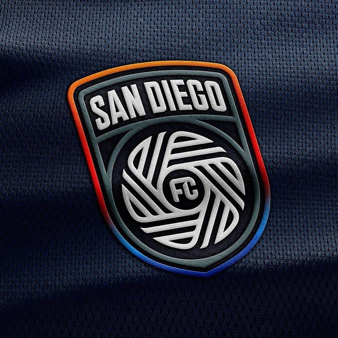 Major League Soccerさんのインスタグラム写真 - (Major League SoccerInstagram)「WE ARE SAN DIEGO FC: OUR CREST & OUR COLORS.」10月21日 11時56分 - mls