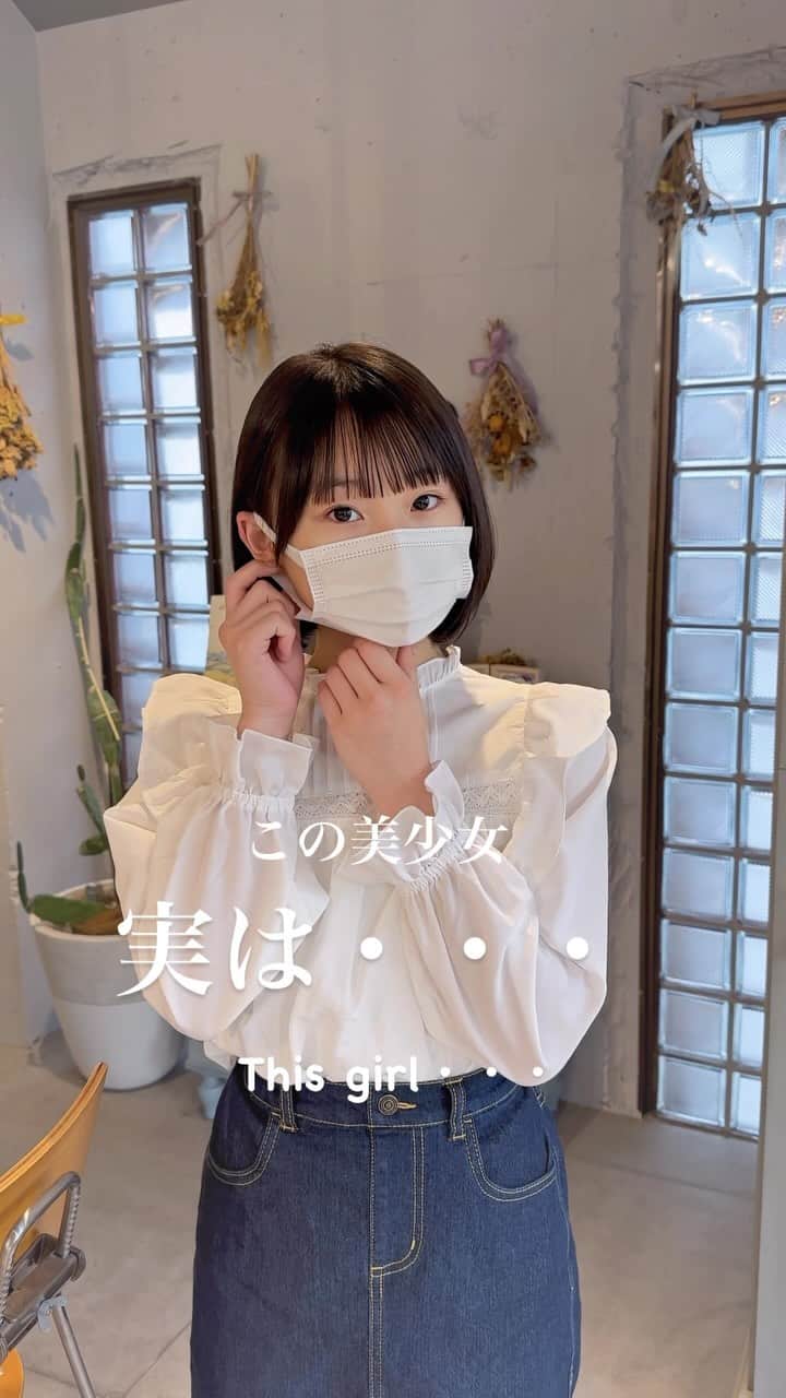 前田渉のインスタグラム：「✂︎   10歳になった美少女さん、ご好評のマスク動画👧🏻 別パタ♪   Actually, she is still 10 years old. Thank you so much for always coming with your sister.    こちらもぜひ見てみて下さい💁🏼‍♂️ @wataru_magic      model:10歳の美少女さん🩵 #わたるマジック  #cachecacheomotesando #hairstyle #haircolor #haircut #tiktok #js  #美容師 #ボブの巻き方 #さくらんぼ巻き #美少女 #黒髪 #可愛い #シースルーバング #来栖りん #ボブアレンジ #シースルーぱっつん #わたボブ #ぱっつん #美人 #切りっぱなしボブ #おくれ毛 #前髪カット #アレンジ #ヘアアレンジ #似合わせカット #ボブ #カット動画 #美女 #アレンジ動画」