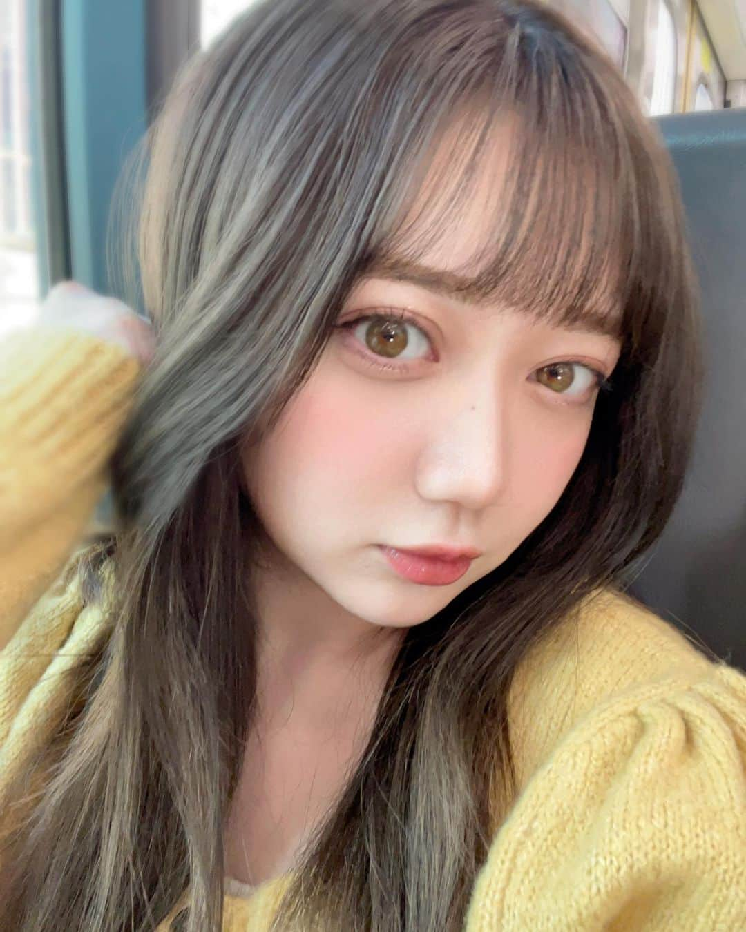 小澤しぇいんのインスタグラム：「ニューヘアお気に入り😉」