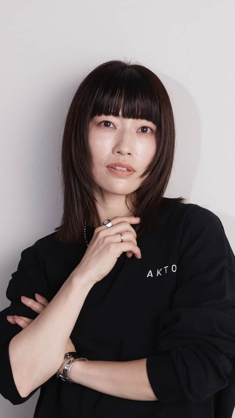 市川まさみのインスタグラム：「市川まさみプロデュースブランド 『AKTO_アクト』いよいよ公開‼️  2023年10月28日(土)12時〜 公式ECページより受注開始  【AKTO／Instagram】@akto.official   【AKTO／Online】 https://styleproud-labo.com/pages/akto?fbclid=PAAaa67PEoEhY-QFWiWf1aoyd2-XWJntkOLAbZgUwWWbLAc8NopGW1igGcw0U_aem_AY3Tytr5Dbq_Zsw_rJVhmYfsOyhxgDh9M4WWth1a8nxQWMubI2TK4IgAj3hzinqbqZ4  ※ECのみの販売 ※受注から2週間程でお手元に届きます。  #AKTO #アクト #pr」