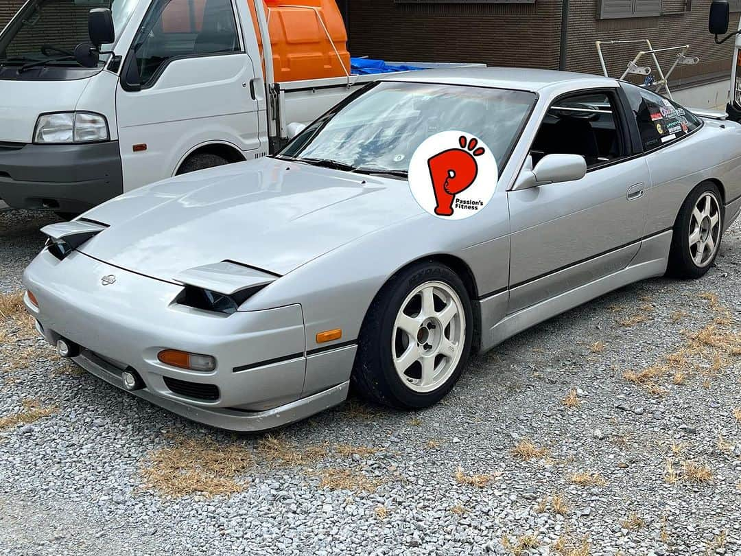 パッション屋良のインスタグラム：「そうだね！ 車買ったんだね！  #ウソだね #180SX #おじさん達にはウケるかな」