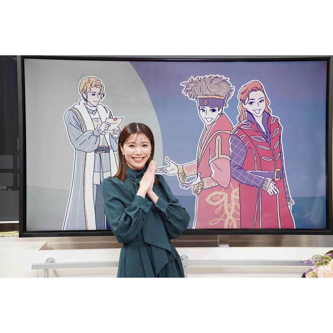 綾凰華さんのインスタグラム写真 - (綾凰華Instagram)「.  日テレ NEWS24 『アプレジェンヌ』さんに 出演させて頂きました🌼♡ 本日から放送となっております😊  初回放送 🤍CS版　  10月21日(土)20時 🤍Hulu版　10月21日(土)21時  #安藤翔 さん、#中島芽生 さんと 宝塚のこと、今のこと、これからのこと。 色んなお話をさせて頂きました😌 宝塚市出身ならではの企画も考えて頂いたり 大切なお二人からの、サプライズメッセージも頂いたり🥹 ❄️#真彩希帆 ちゃん、#有沙瞳 ちゃん⭐️ 皆さま心からありがとうございました🥲❤️  ディナーショーに引き続き ピアス💎 #lanvinenbleu @lanvin_en_bleu_womens ネックレス💎 #vendomeboutique @vendomeboutique_official 🫶🏻立体的な動きがかわいい！ リング💎 #vendomeaoyama @vendomeaoyama_official 素敵なジュエリーのご協力頂き ありがとうございました☺️  jumpsuit  #hyke  #ぜひ観てね😊 #綾凰華」10月21日 15時26分 - aya_o_ka