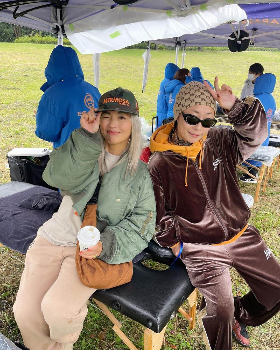 のインスタグラム：「ラガな乙女はお嫌いですか？🕶❤️  #ラガなアタイラスタイランパターン #笑顔道さんのマッサージコーナーでチリン  #bambam #775隣に303 #笑顔道マッサージ大盛況 @775powchas  @egaodo.hideto.fukuda」