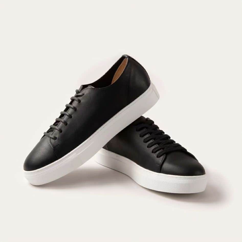 ラボッテガーディアンのインスタグラム：「Nos baskets sont en précommandes jusqu'au 25 octobre. Rendez-vous en boutique ou sur notre eShop」