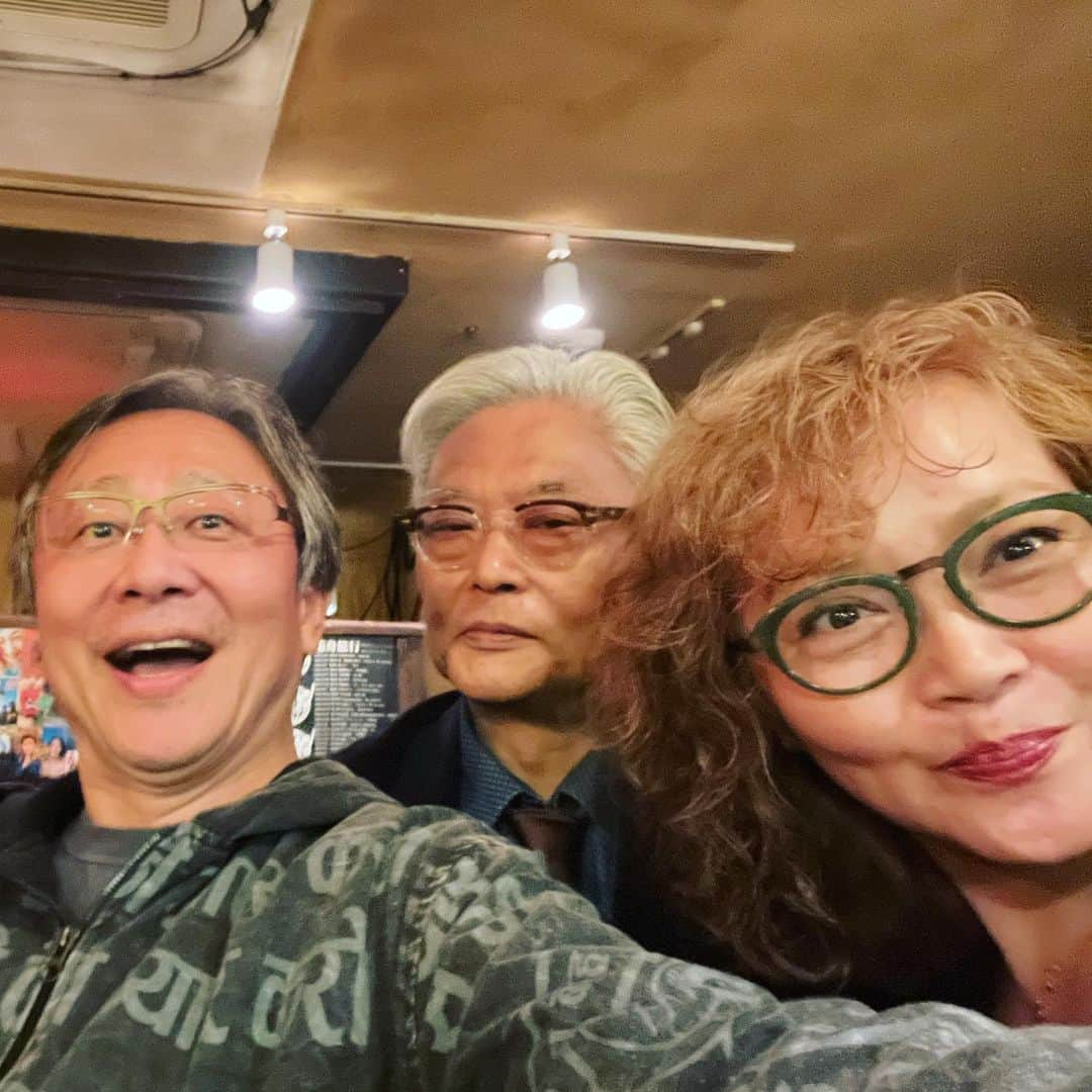 松尾貴史さんのインスタグラム写真 - (松尾貴史Instagram)「先日の、「白鍵と黒鍵の間に」原作者、南博さんのライヴにて、南さん、洞口依子さんらと。  #南博 #白鍵と黒鍵の間に #洞口依子 #代官山 #晴れたら空に豆まいて #松尾貴史」10月21日 16時34分 - kitsch.matsuo