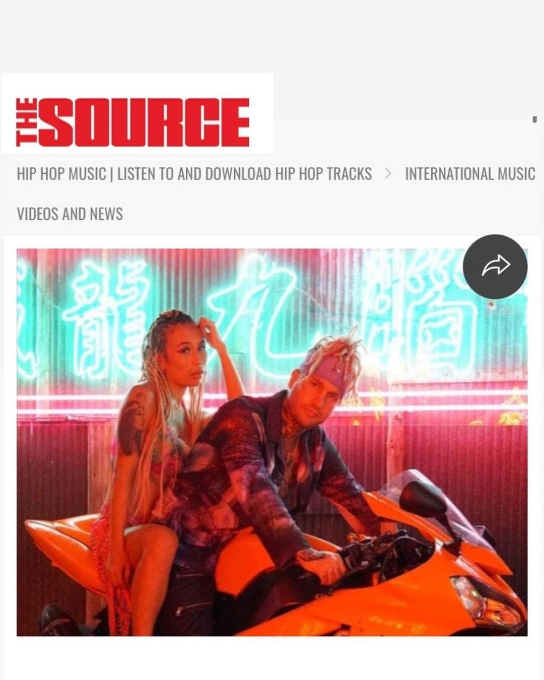 ヤコポさんのインスタグラム写真 - (ヤコポInstagram)「Thankyou!! @thesource Great talking with @shirju 🤘🏼💯🙌🏼💨  #rollit video loading 📈  #thesource #iakopo #ne-yo #2chainz」10月22日 3時13分 - iakopomusic