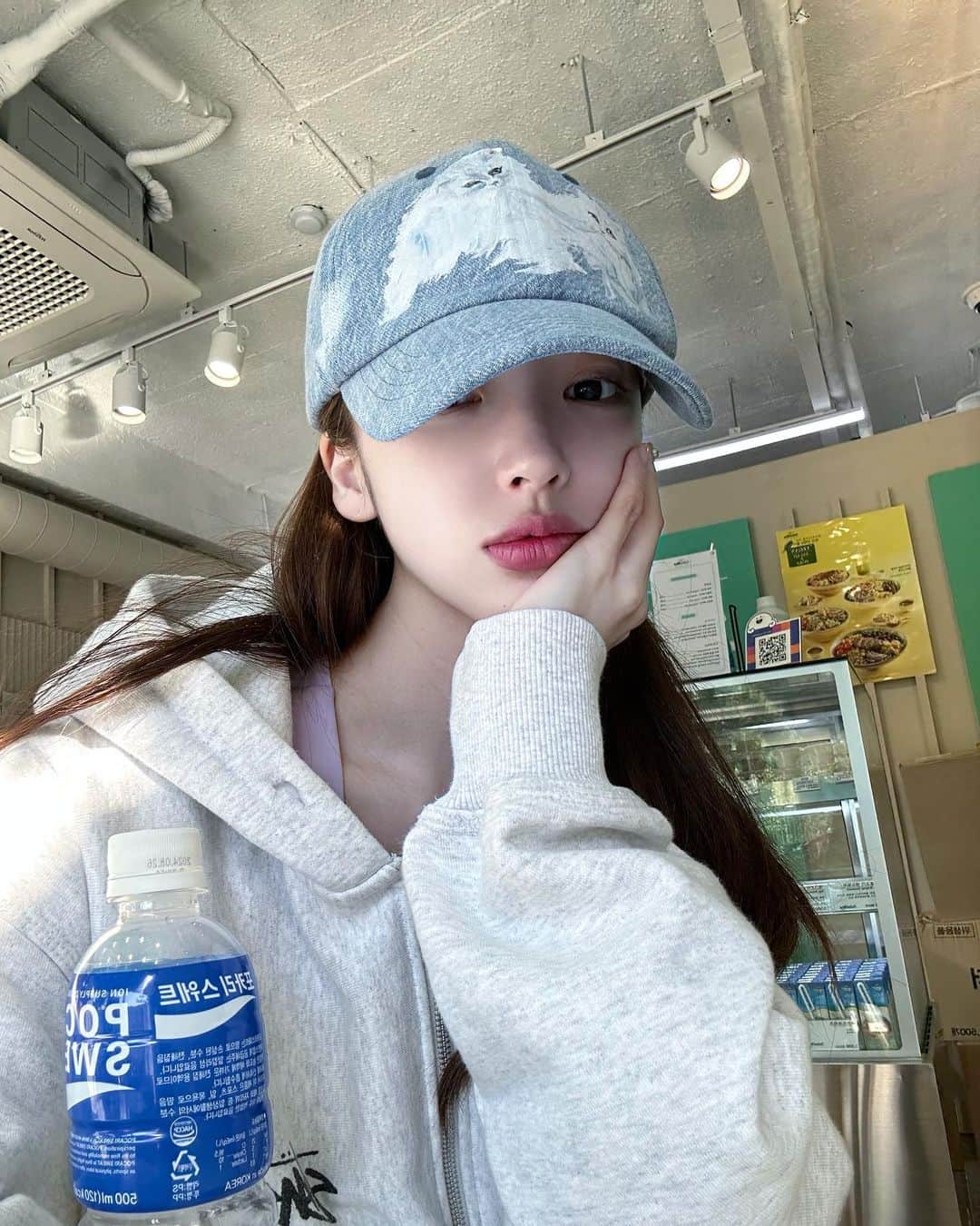 ziyooniさんのインスタグラム写真 - (ziyooniInstagram)「ᐡ= ̫ =ᐡ」10月21日 18時50分 - ziyooni