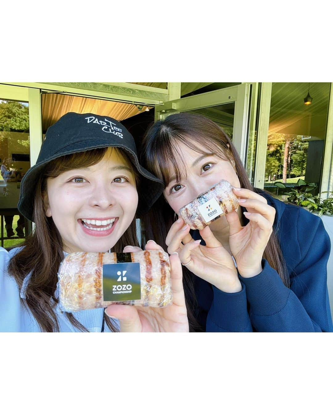 高橋としみさんのインスタグラム写真 - (高橋としみInstagram)「開催中の　@zozochamp なみきちゃんと 見に行ってきました😆⛳️✨  テレビで見る選手が目の前に！ なかなかできない体験⛳️⛳️ そしてグリーンの速さにびっくり💦💦 私は毎ホール3パットしそう（笑）  進藤さんと内藤さんにもお会いしました😍  明日は最終日！ 行かれる皆さん楽しんでください✨ 私はテレビの前で応援したいと思います📣  動画は松山選手、石川選手、コリンモリカワ選手 動画撮影をしてもいいところから撮っています📷 #ゴルフ#ゴルフ女子 #zozochampionship #zozochampionship2023 #zozochamp#golf」10月21日 18時50分 - toshimi_1002