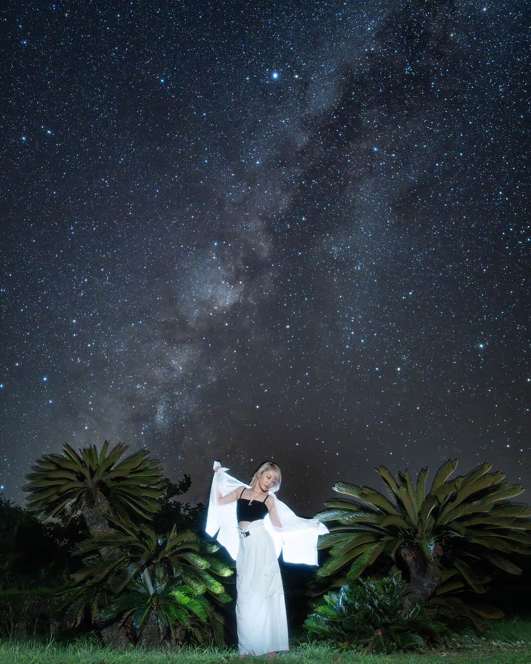 杏さゆりさんのインスタグラム写真 - (杏さゆりInstagram)「天の川🌌✨ . milky way🌌✨ . 📸 @amanokawajiro  . #天の川 #milkyway #石垣 #石垣島 #ishigaki #ishigakiisland  #杏さゆり #SayuriAnzu」10月21日 19時02分 - anzu_sayuri_official