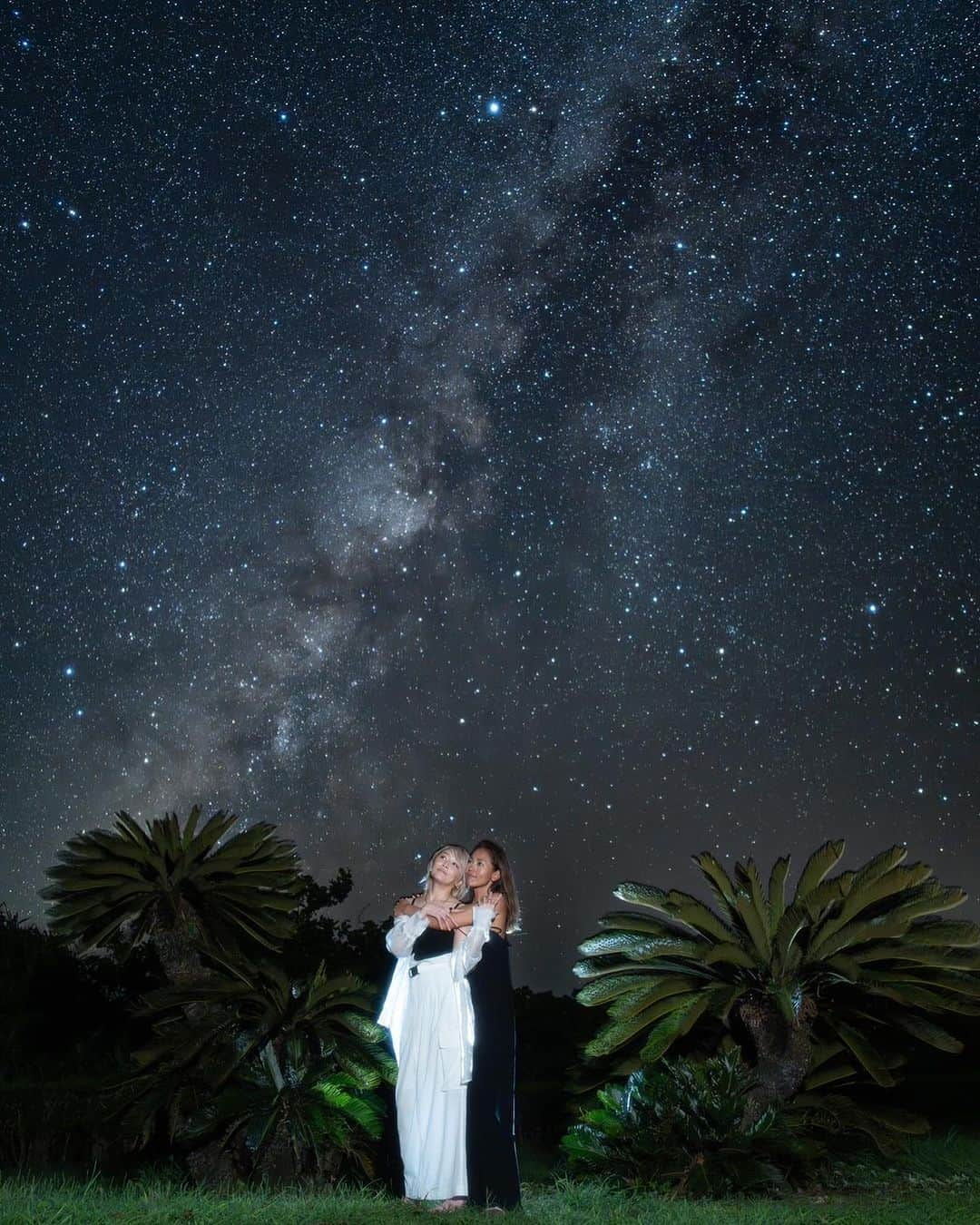 杏さゆりさんのインスタグラム写真 - (杏さゆりInstagram)「天の川🌌✨ . milky way🌌✨ . 📸 @amanokawajiro  . #天の川 #milkyway #石垣 #石垣島 #ishigaki #ishigakiisland  #杏さゆり #SayuriAnzu」10月21日 19時02分 - anzu_sayuri_official