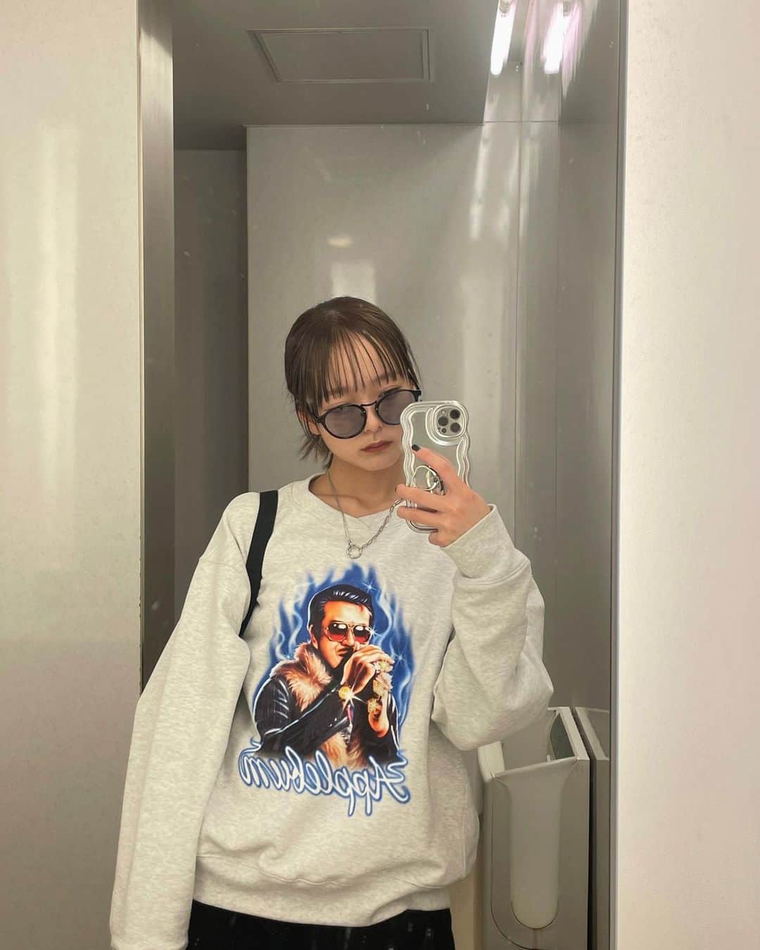 のインスタグラム：「さんぐらすおそろい👨🏻‍🦱」