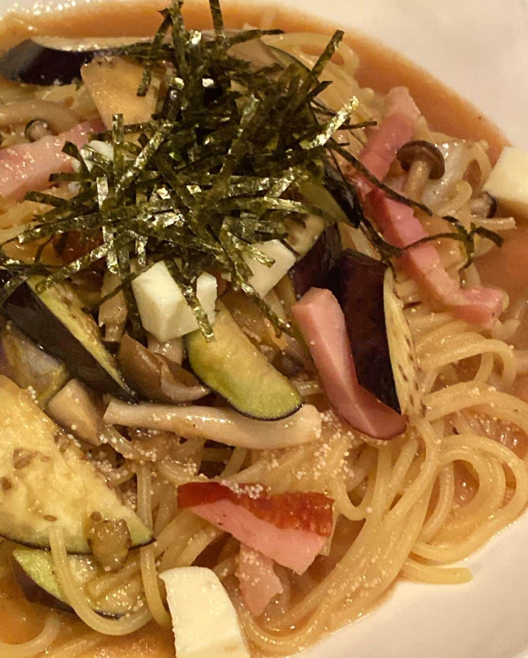 小森虹那さんのインスタグラム写真 - (小森虹那Instagram)「🍝🍴💛  #トロピカルティー #アイスティー #東京カフェ #パスタランチ #レモンサワー #レモンサワー🍋 #タイ料理 #かつおのたたき #ビール #ビール備忘録 #やきとり #焼き鳥 #焼き鳥屋さん #忘れたけど#タイのお酒 #サワー」10月21日 19時32分 - kmr__27