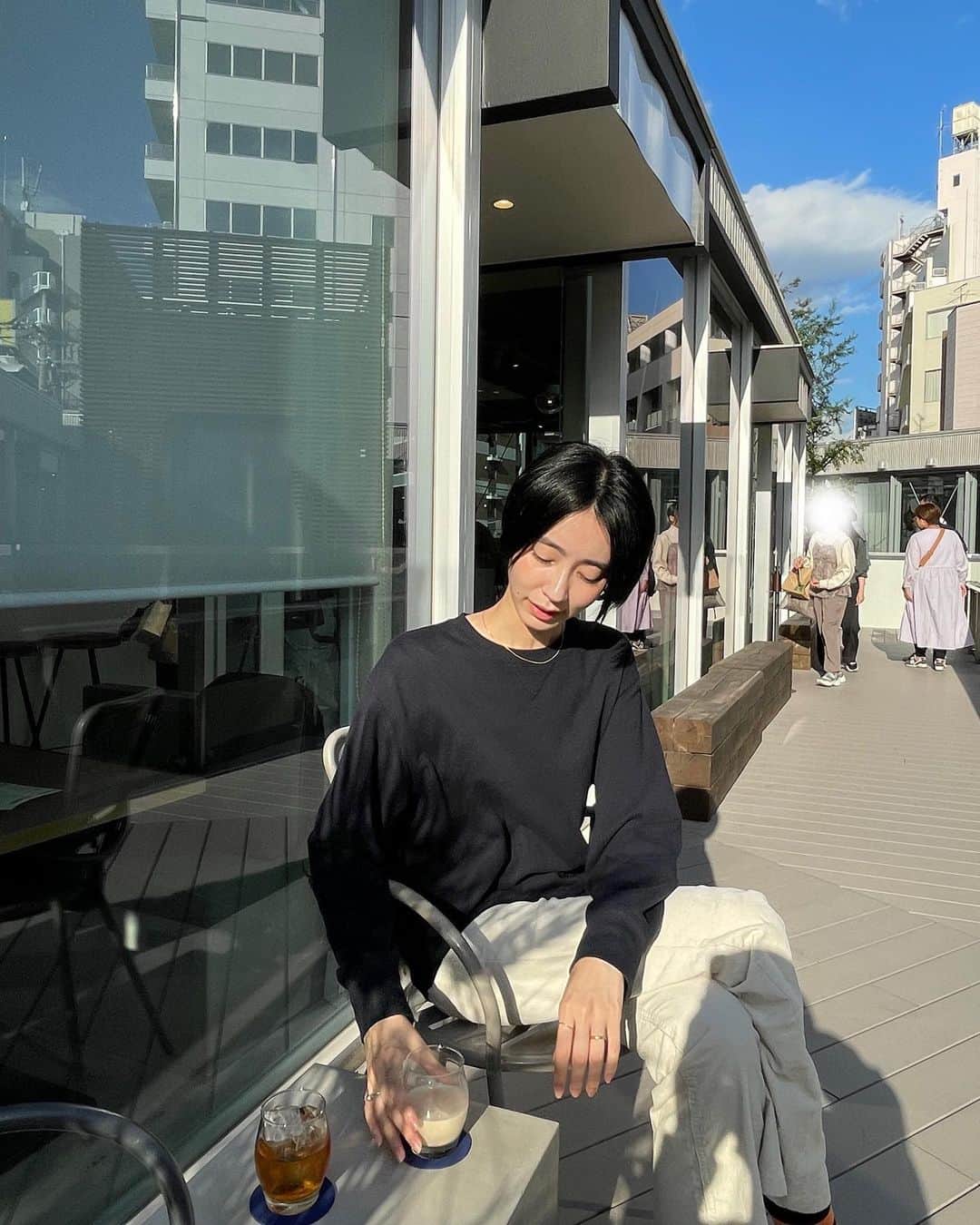 鈴木愛のインスタグラム：「Saturday...🦢」
