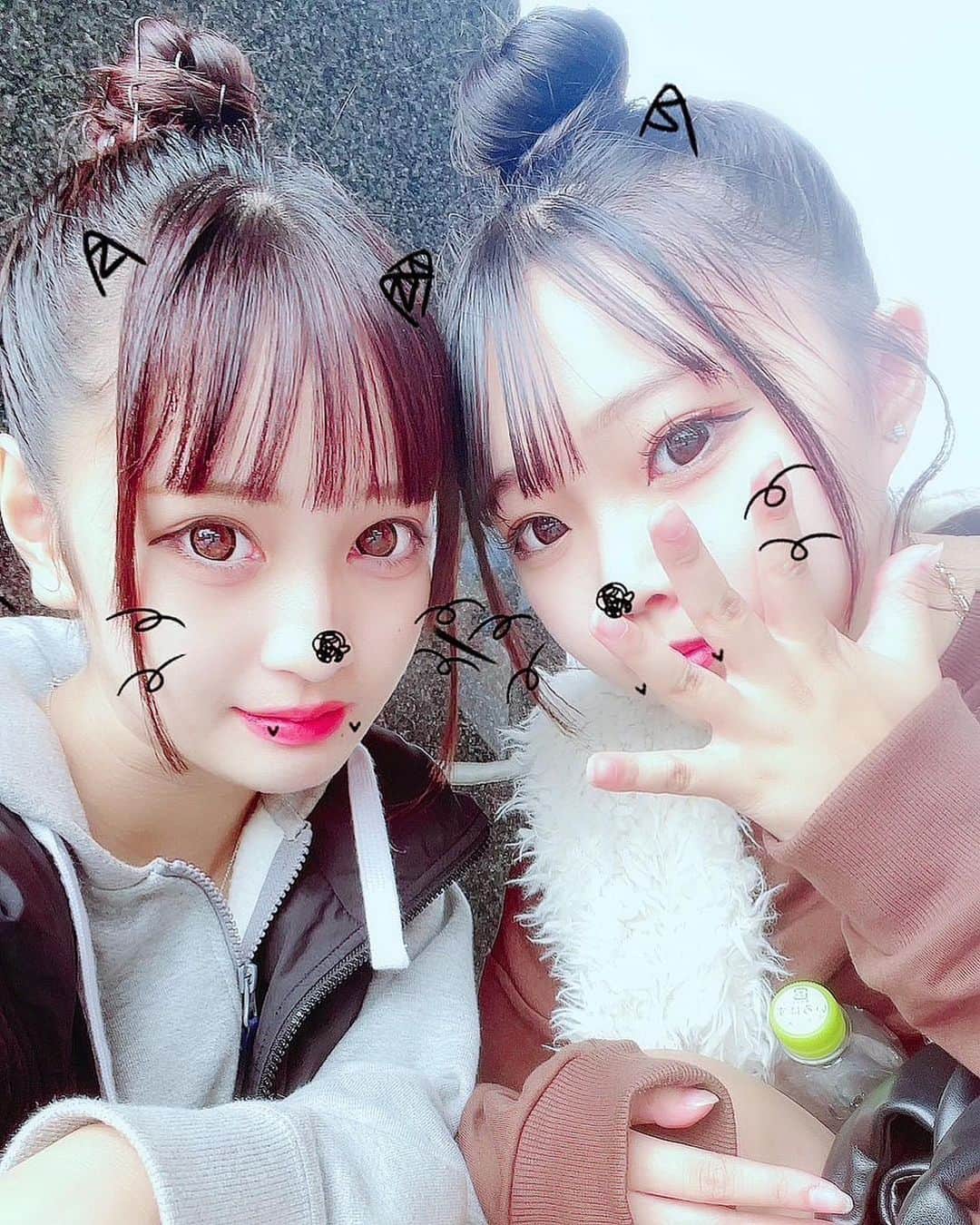 のインスタグラム：「後2ヶ月ちょっとで受験💦JKなれますように... #love」