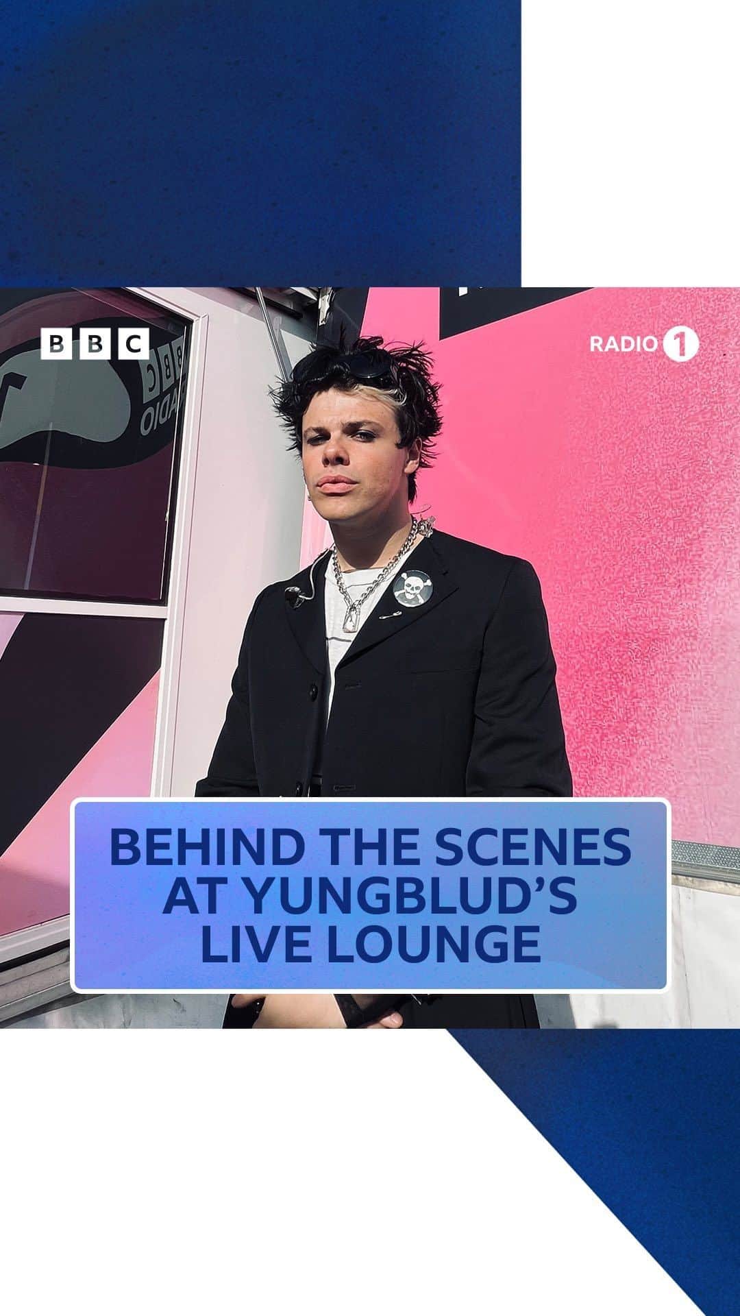 のインスタグラム：「behind the scenes with @yungblud at his home town #livelounge extra 🖤  watch all 5 tracks now on @bbciplayer 💕」