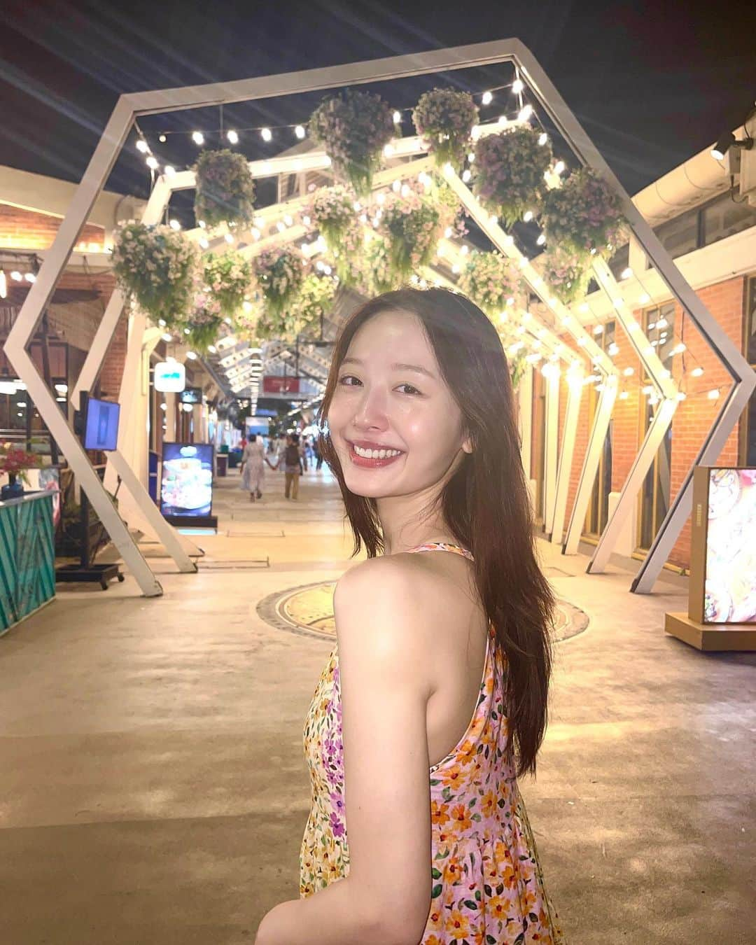 浦まゆさんのインスタグラム写真 - (浦まゆInstagram)「. タイに行っていたのでしばらくお付き合い下さい🥭🇹🇭」10月21日 20時19分 - uramayu0908