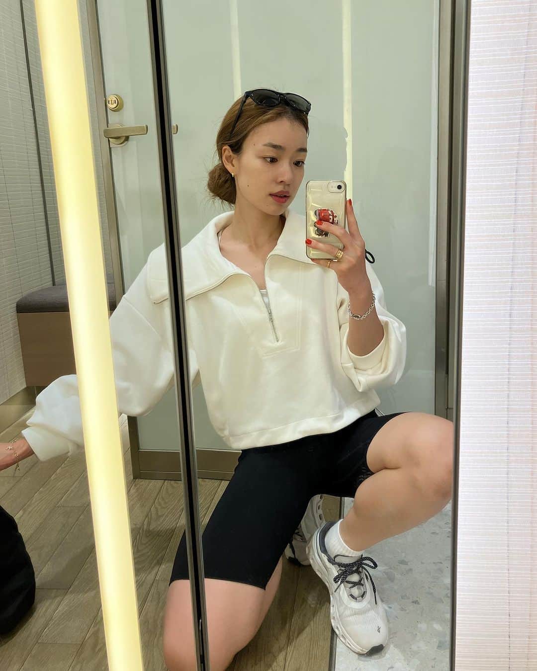 吉田麻衣子のインスタグラム：「🏃‍♀️」