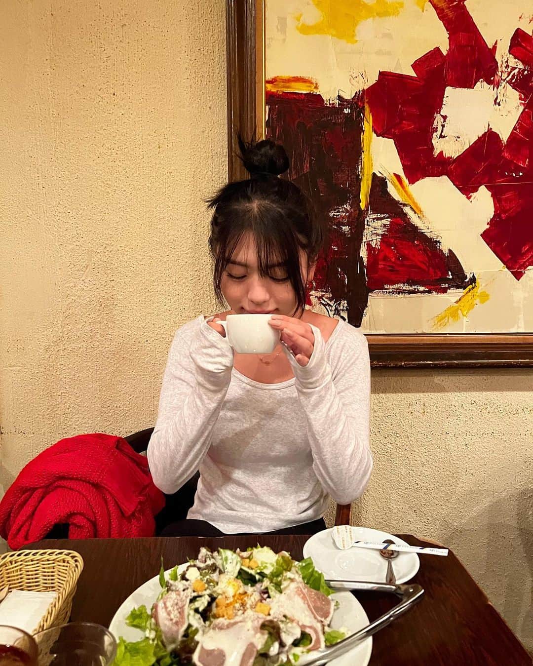 井手上漠さんのインスタグラム写真 - (井手上漠Instagram)「ホクロ描いた」10月21日 20時46分 - baaaakuuuu