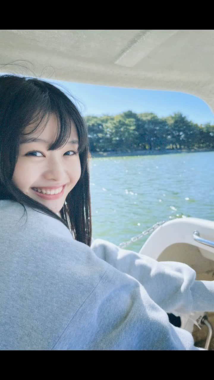 藤村木音のインスタグラム：「・  初めてのスワンボート🦢 足が筋肉痛です  #藤村木音#セブンティーン#Seventeen#ljk#jk3#jk#05#18#fyp#Japan#girl#autumn#fashion#reels#reelsinstagram #高校生#休日#スワンボート#私服#秋コーデ#ファッション#カジュアル#カジュアルコーデ#スニーカー#スニーカーコーデ#リール#リール動画」