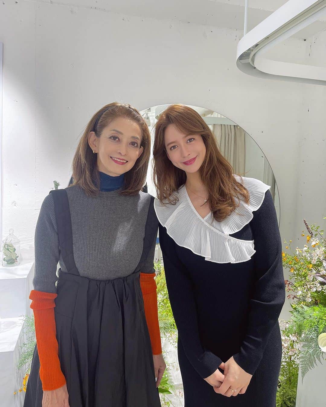 野崎萌香のインスタグラム：「@pensees_jewelry 💍🐈💕  受注会3日目に来てくださった皆様と思い出写真たち🫶💎🩷」