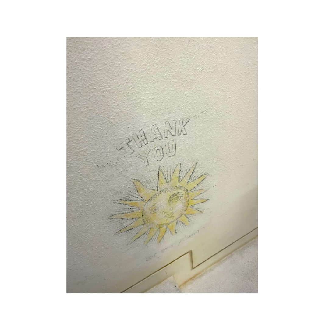高石あかりのインスタグラム：「Thank you🌞  #本日10月21日はあかりの日らしいんだよね  #私あかりっていうんだ  #lucky」