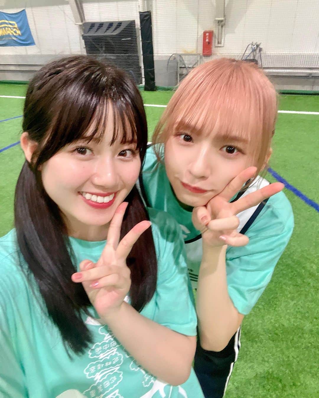 河村果歩のインスタグラム：「🌈🍒  わーすた の 三品瑠香さん 東京女子流 の 新井ひとみさん と撮って頂いたのでインスタの方にも載せちゃう🫶🏻  avexアイドル運動会配信は明日10/22(日)までなのでお見逃しなく~💞  #河村果歩 #nicola #おはスタ #おはガール #かほっち #ニコラ #ニコモ #ニコラ11月号発売中 #SUPERGIRLS #スパガ #アイドル」