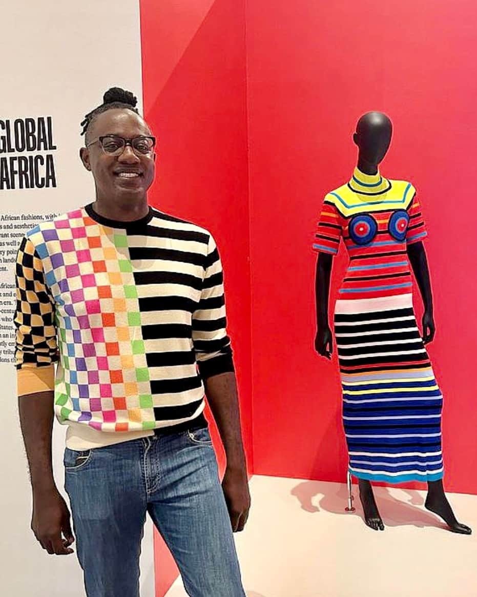 ブルックリン美術館さんのインスタグラム写真 - (ブルックリン美術館Instagram)「We have it on good authority… Africa Fashion will never go out of style. 🌍✨⁠ ⁠ Don’t miss your chance to see #AfricaFashionBkM before it closes tomorrow, October 22. Don’t worry, we’ve extended our hours for closing weekend—learn more at the link in our bio. ⁠ ⁠ #MyBkM #AfricaFashion #BrooklynMuseum #fashion #museum ⁠ ⁠ 📷 @orchardsinspace, @chillinkentuc, @jennifergandia, @nthandamanduwi, @emilysarahlong, @dontbeekoi, @stylesquared, @azia_fashionista」10月21日 22時00分 - brooklynmuseum